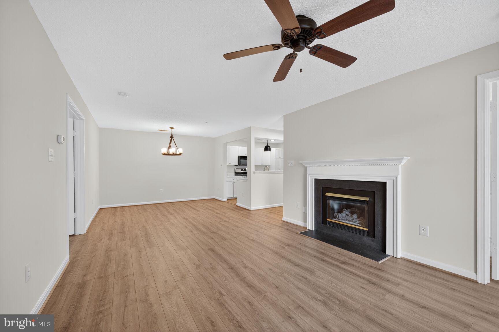 10018 VANDERBILT CIRCLE 5