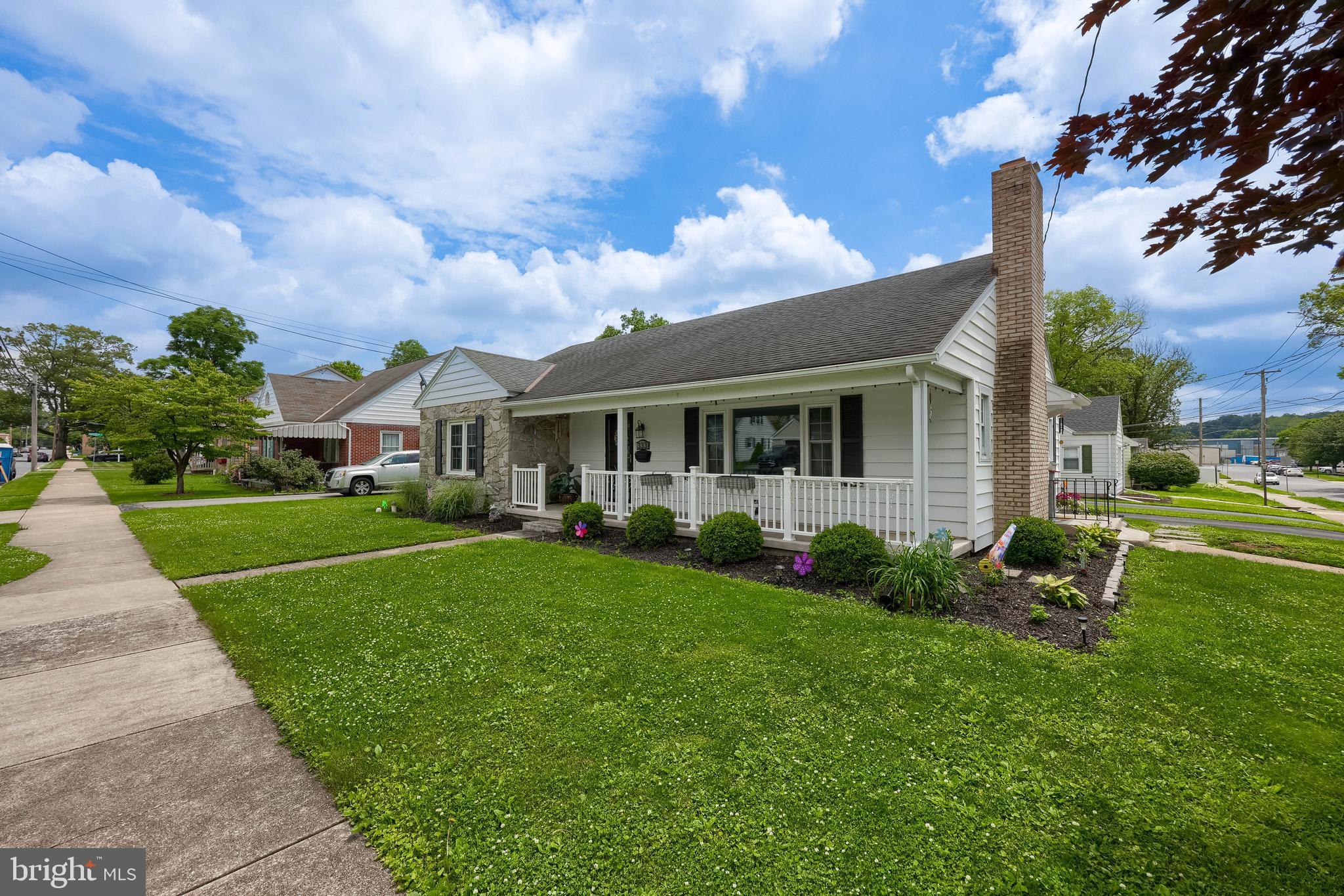 333 W FERDINAND STREET