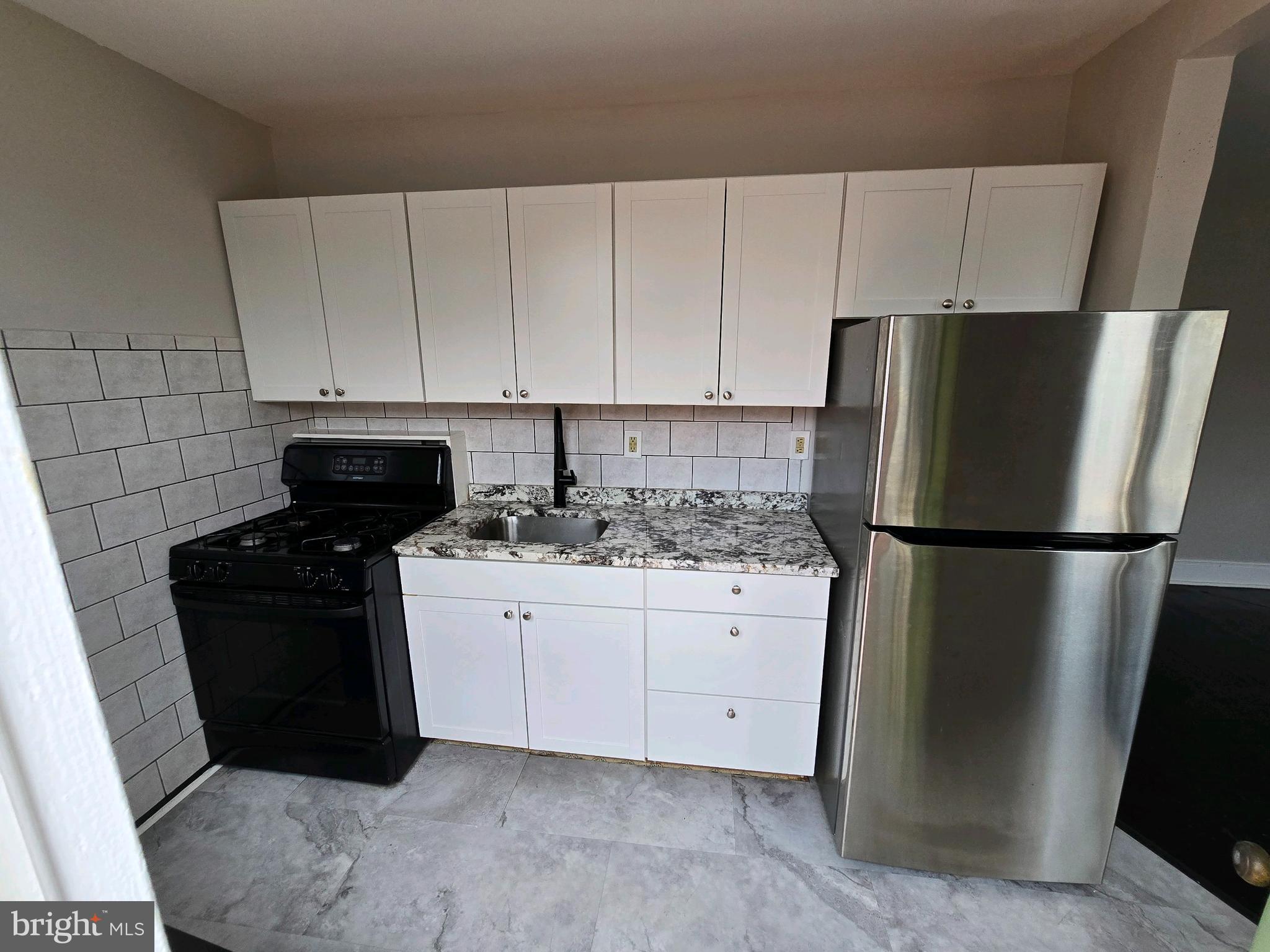 BELLA VISTA - Residential Lease