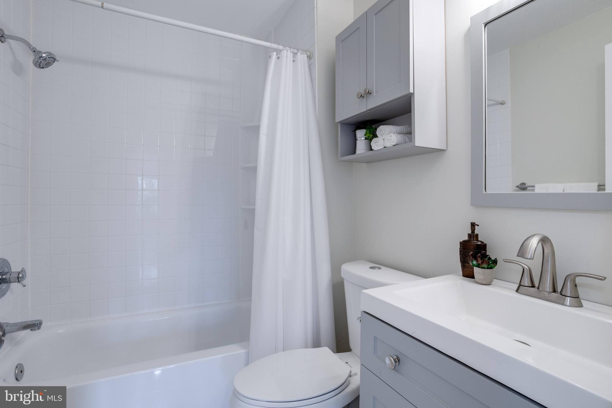 PROSPERITY HEIGHTS - Residential