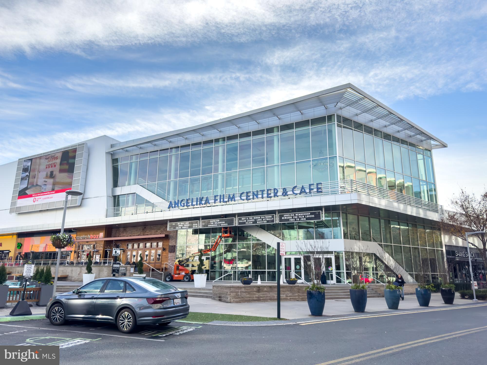 PROSPERITY HEIGHTS - Residential