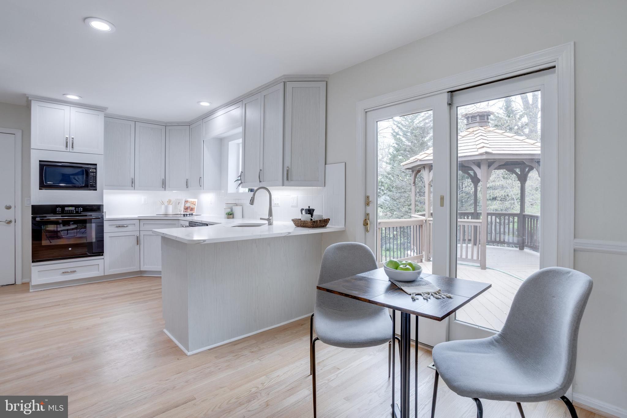 PROSPERITY HEIGHTS - Residential