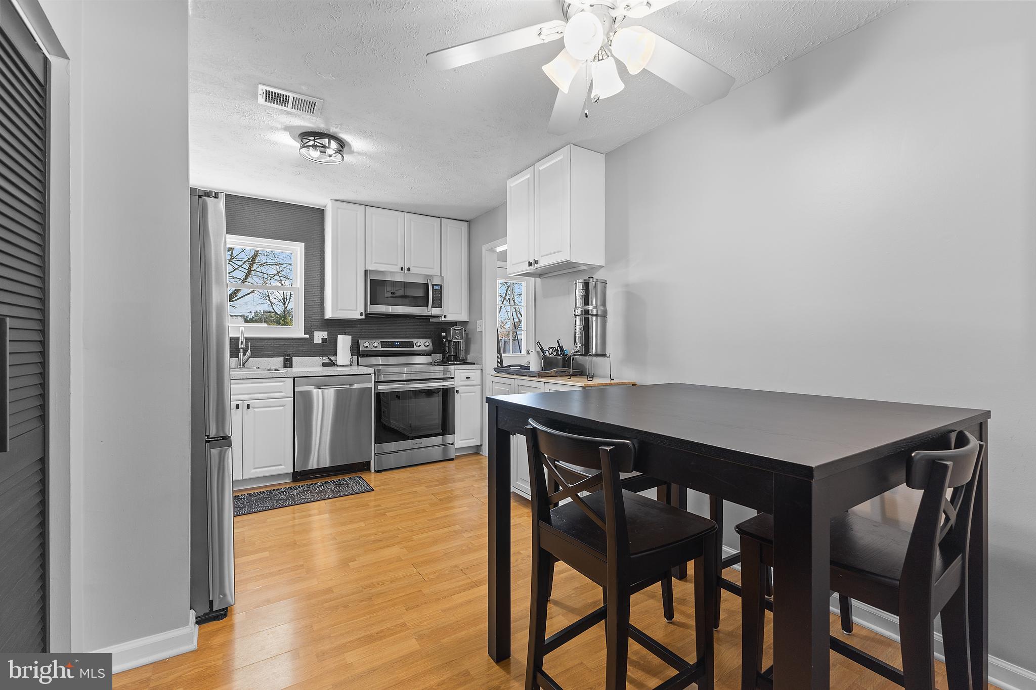 HARBOR VIEW - Residential