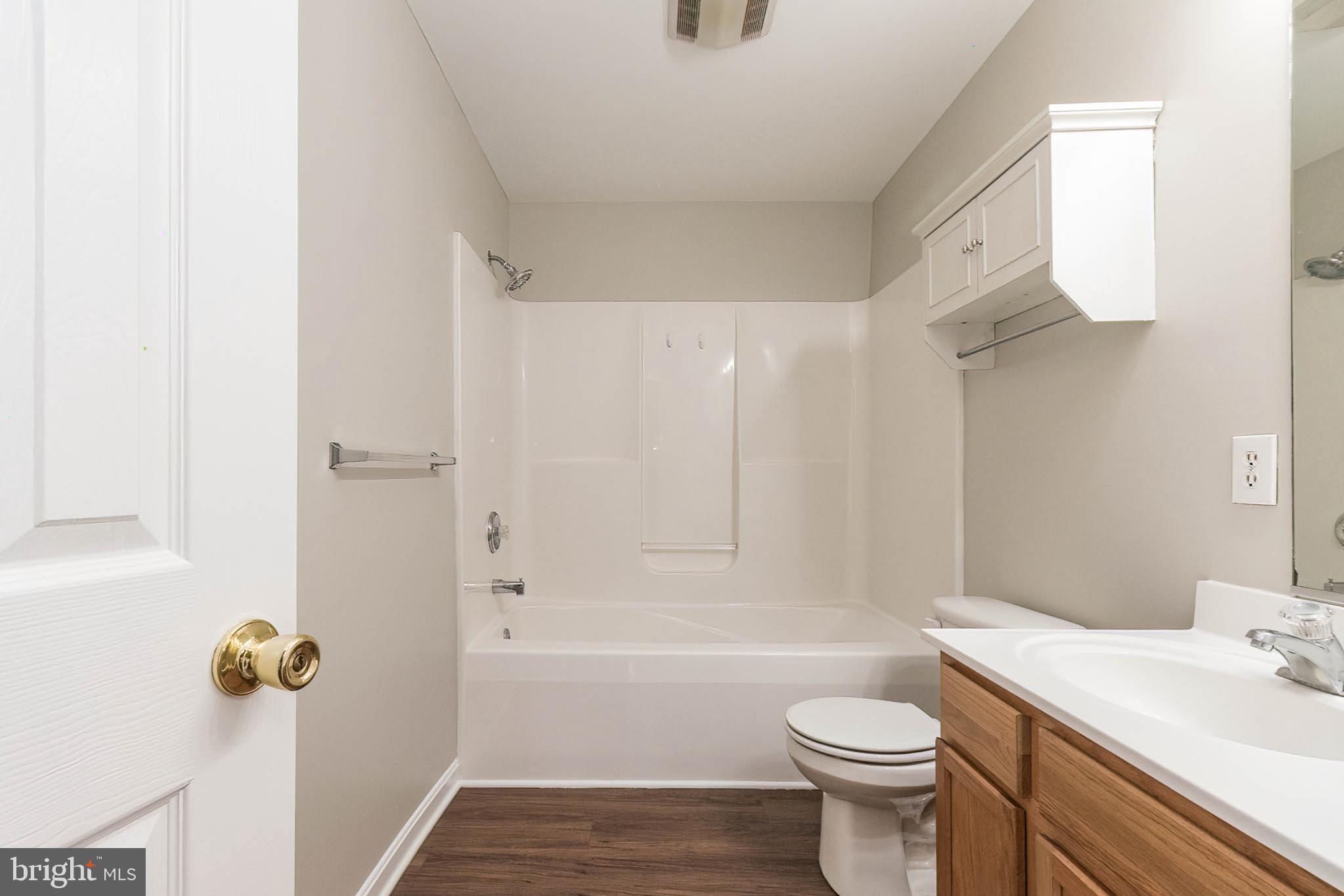 MILLS FARM - Residential