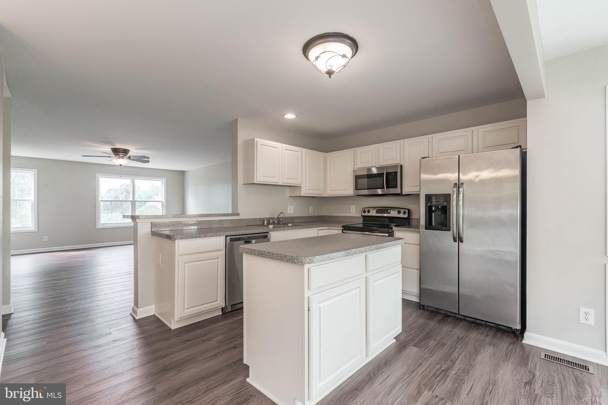 MILLS FARM - Residential