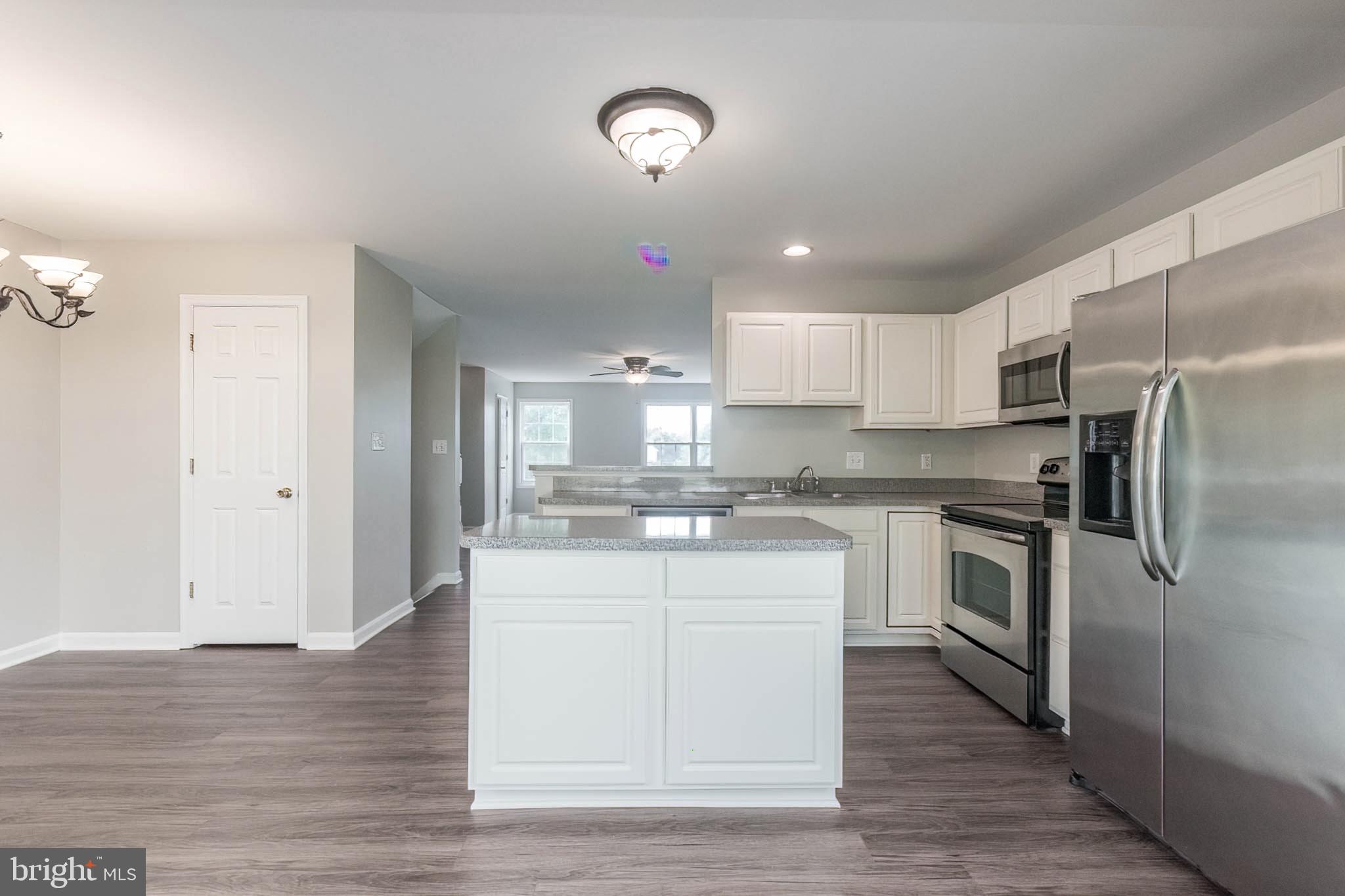 MILLS FARM - Residential