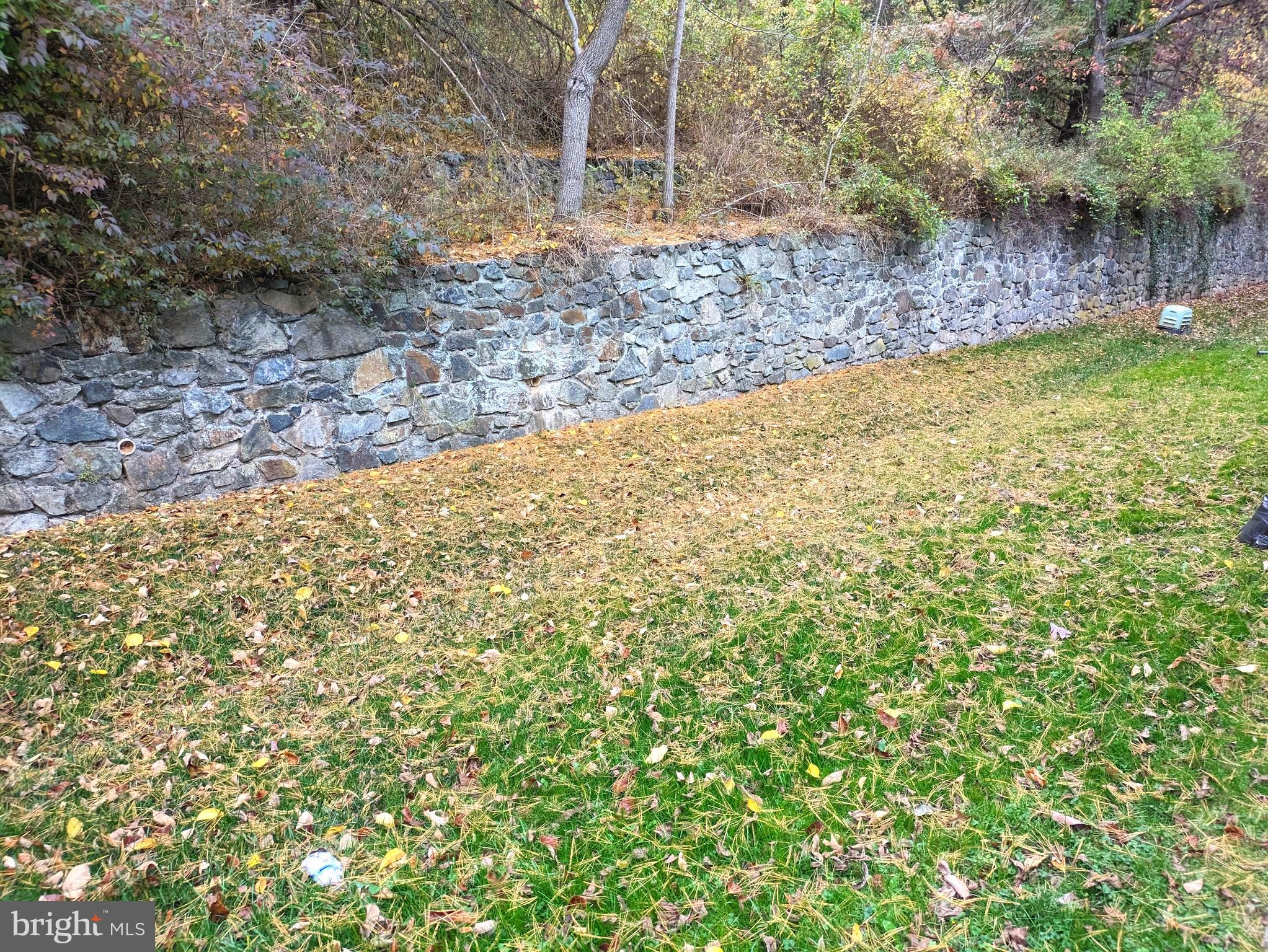 GREENHILLS - Residential