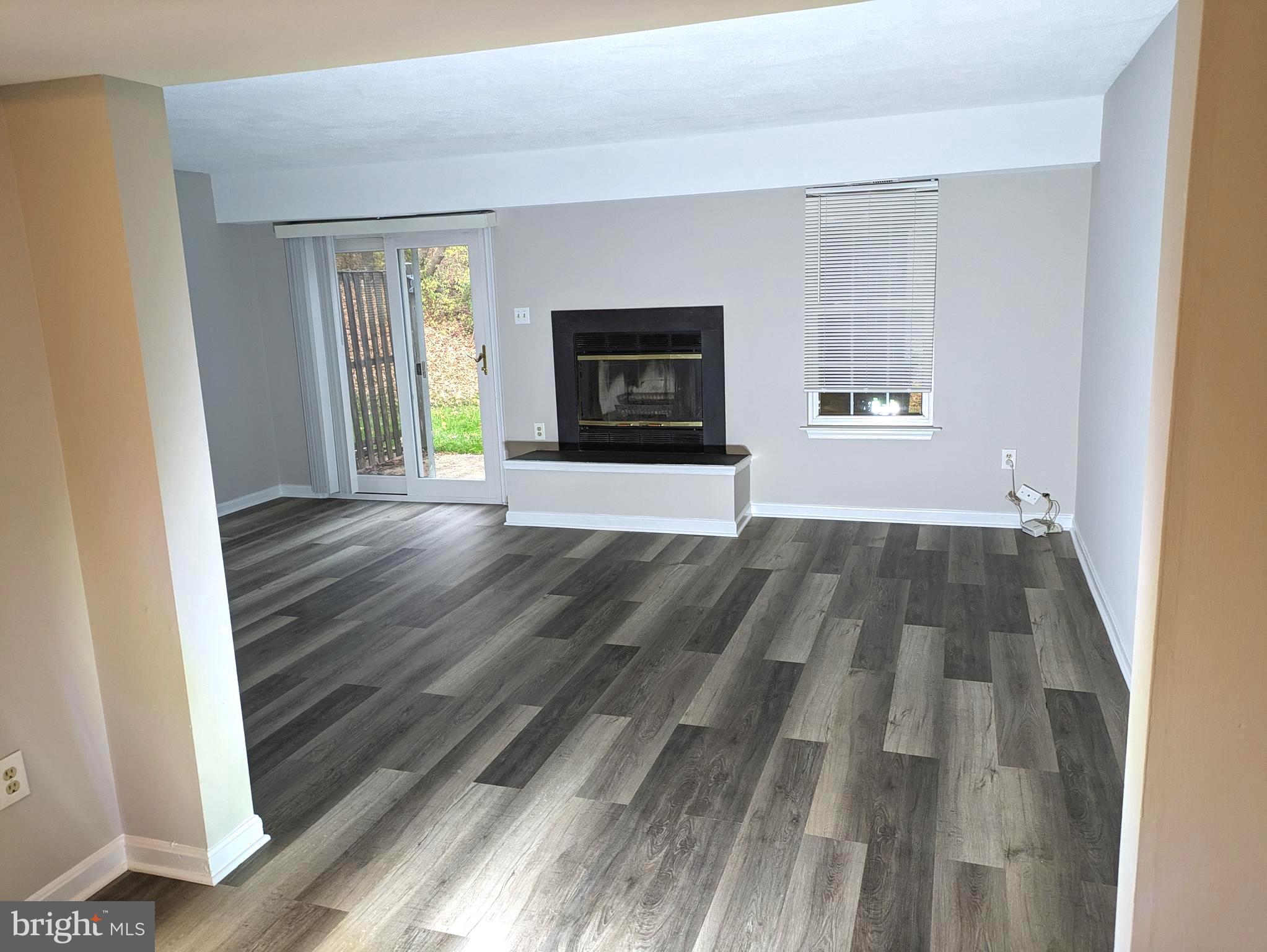 GREENHILLS - Residential