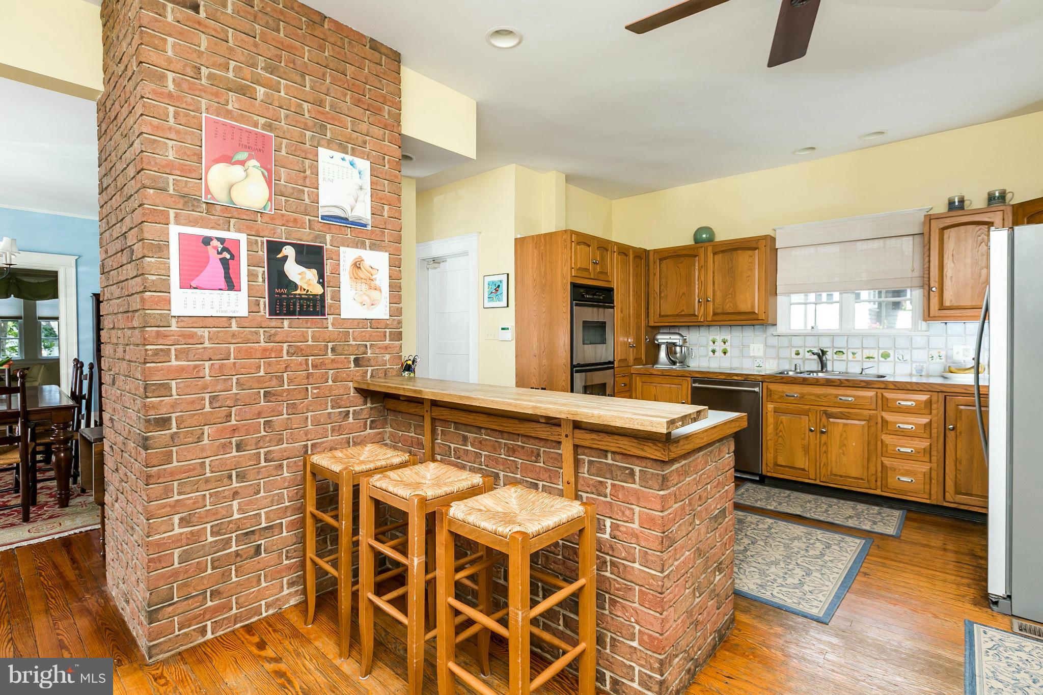 ROLAND PARK - Residential