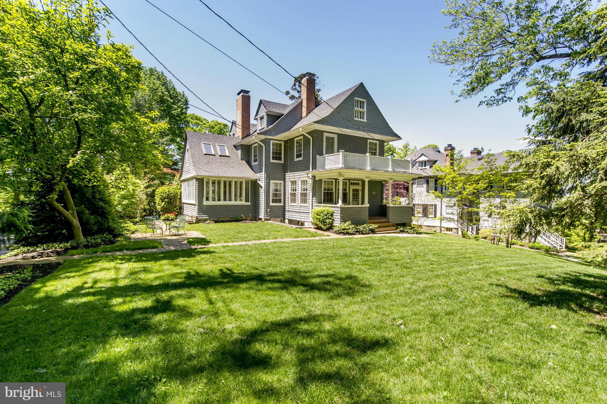 ROLAND PARK - Residential