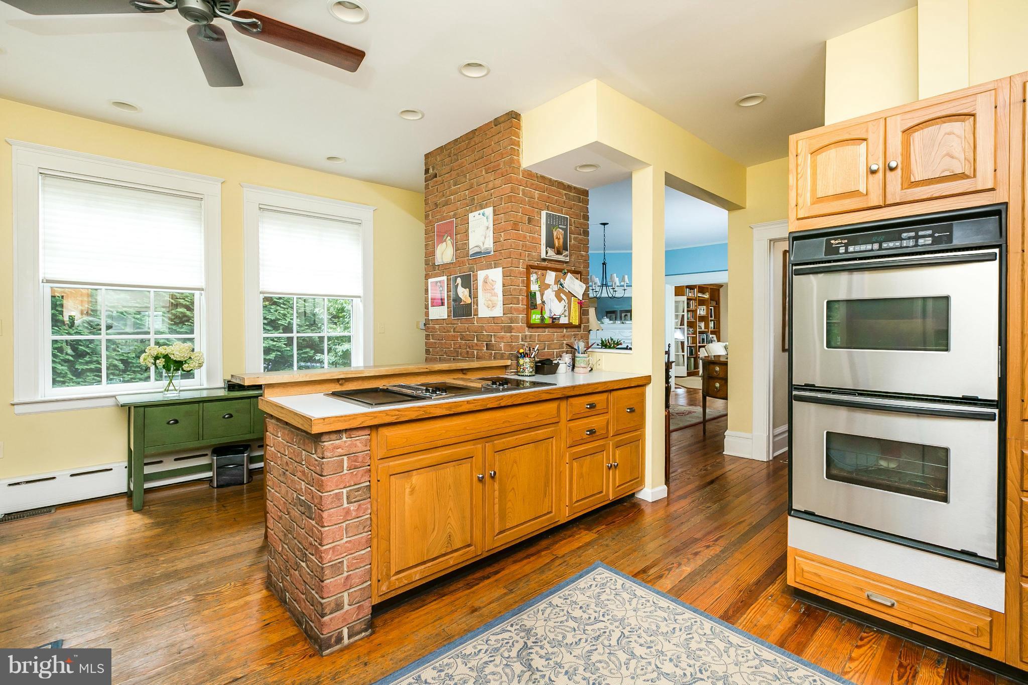 ROLAND PARK - Residential