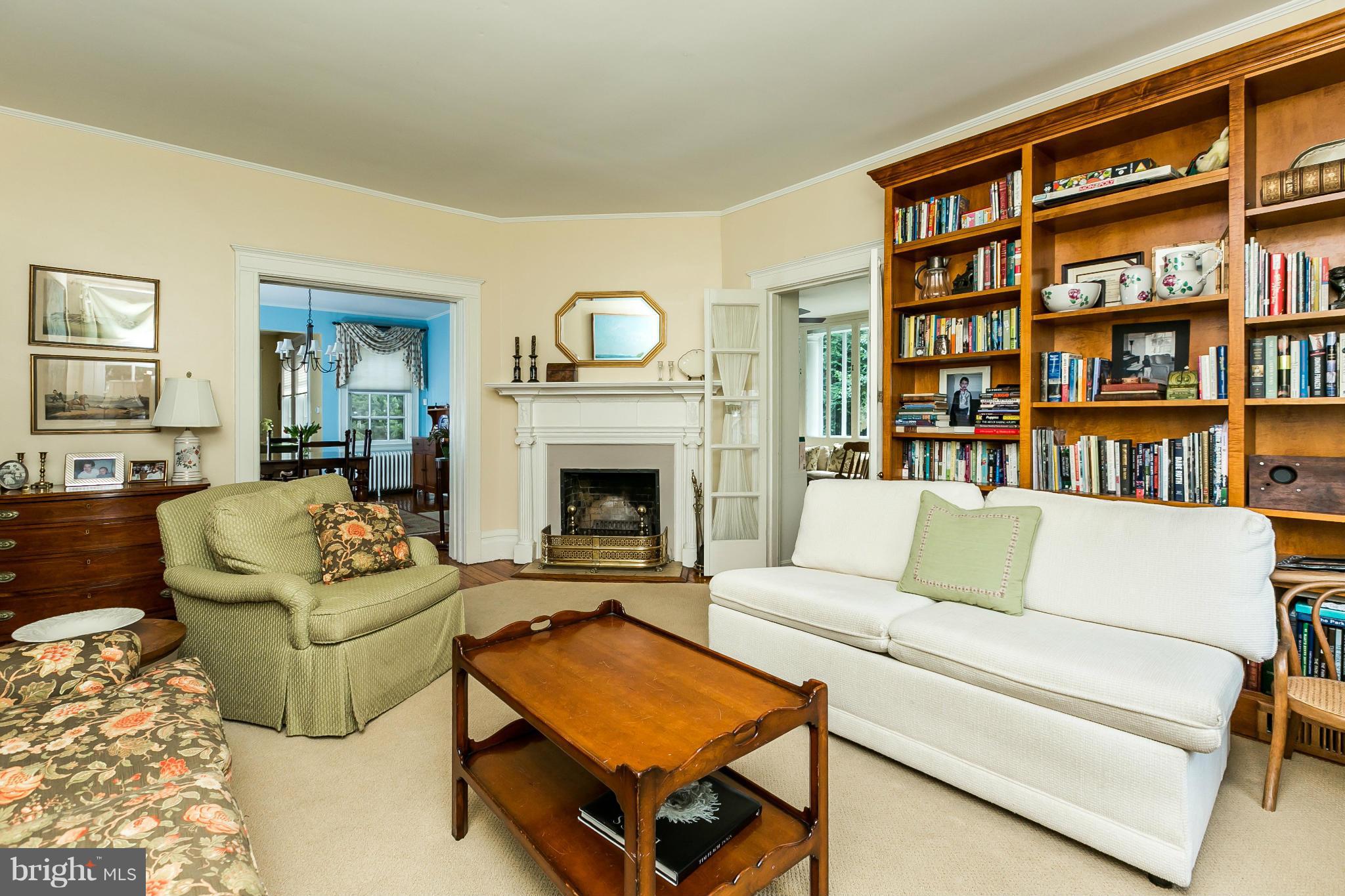 ROLAND PARK - Residential