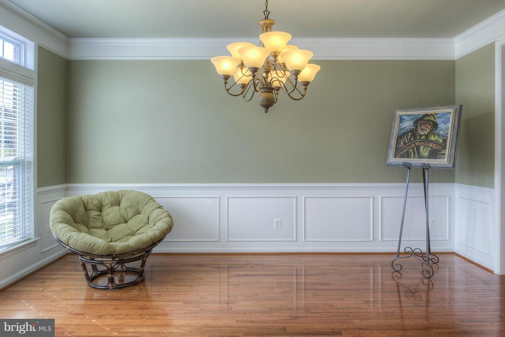 SIGNATURE AT BROADLANDS - Residential