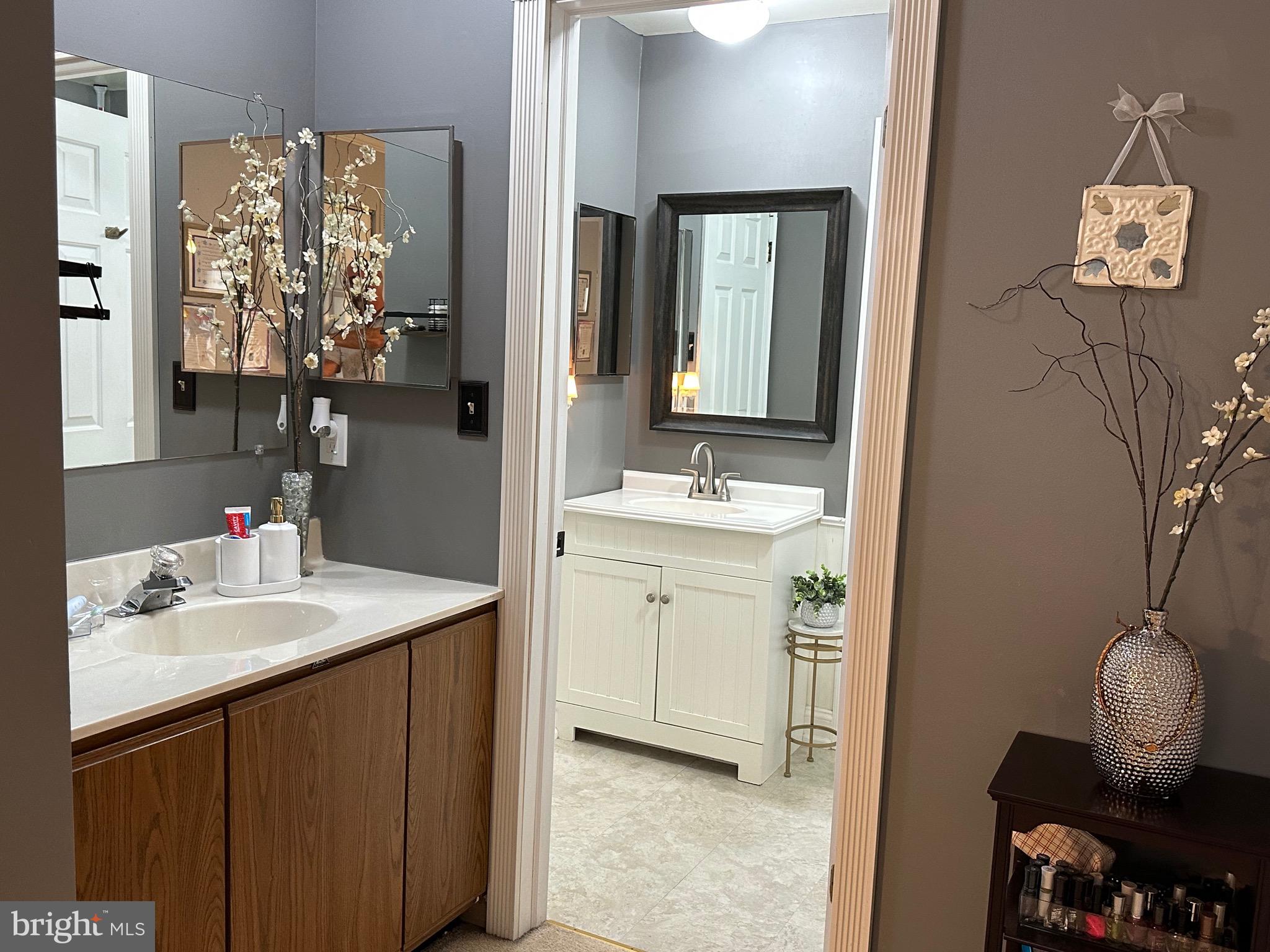 MAPLE GLEN - Residential