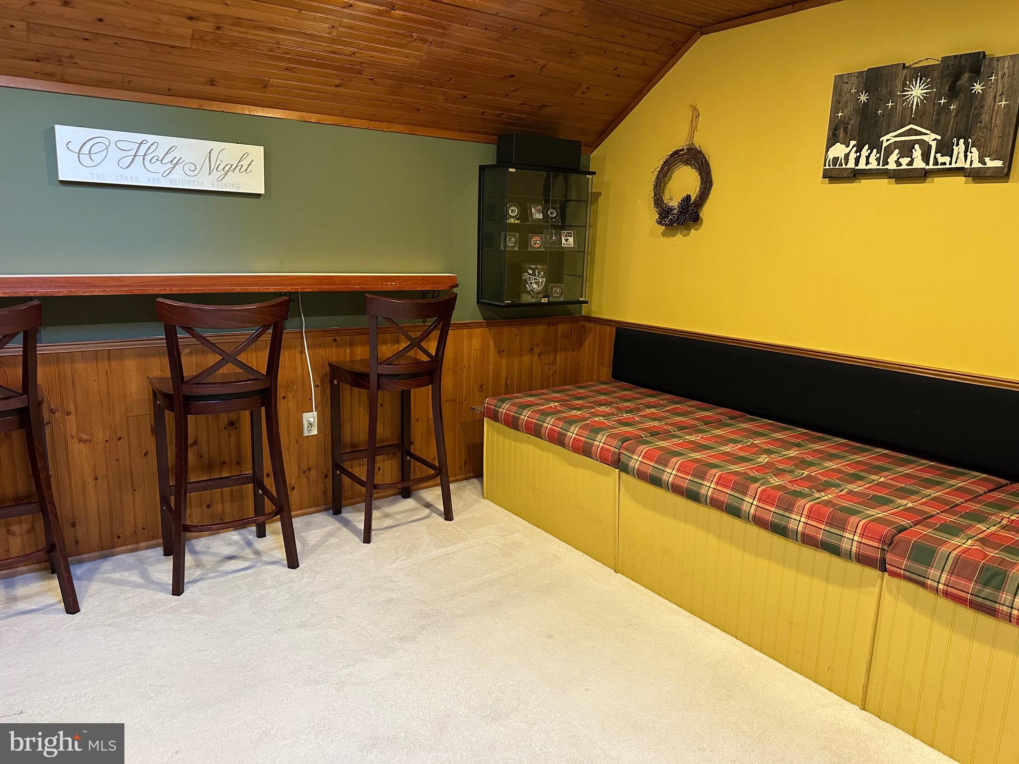 MAPLE GLEN - Residential