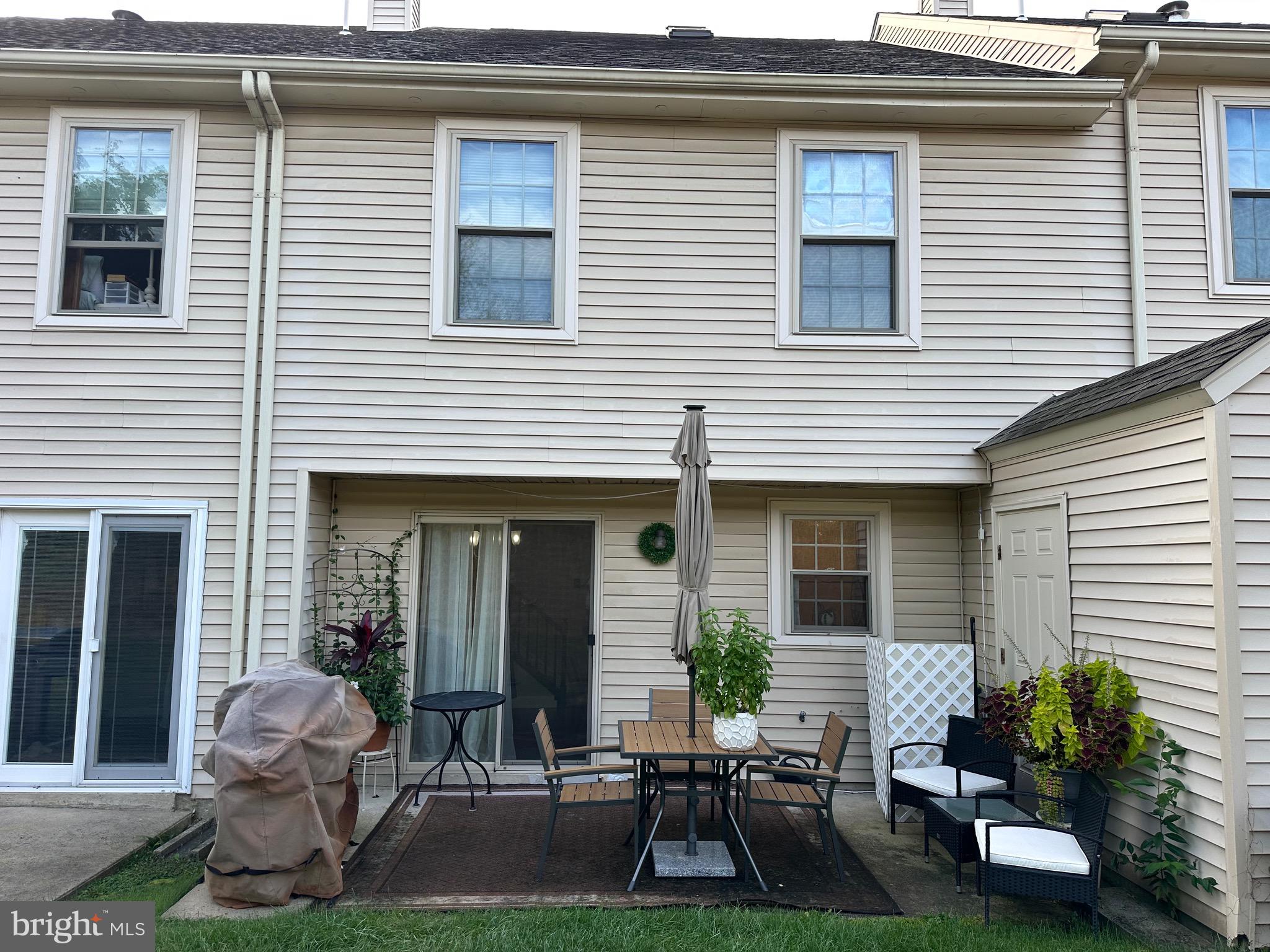 MAPLE GLEN - Residential