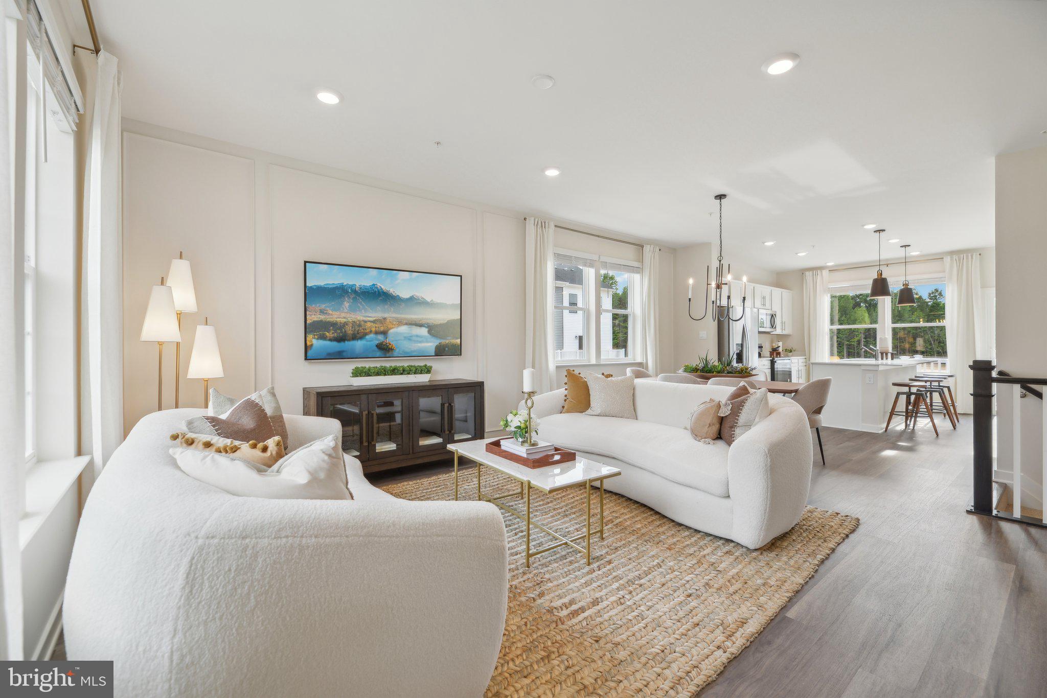 PINEGROVE - Residential