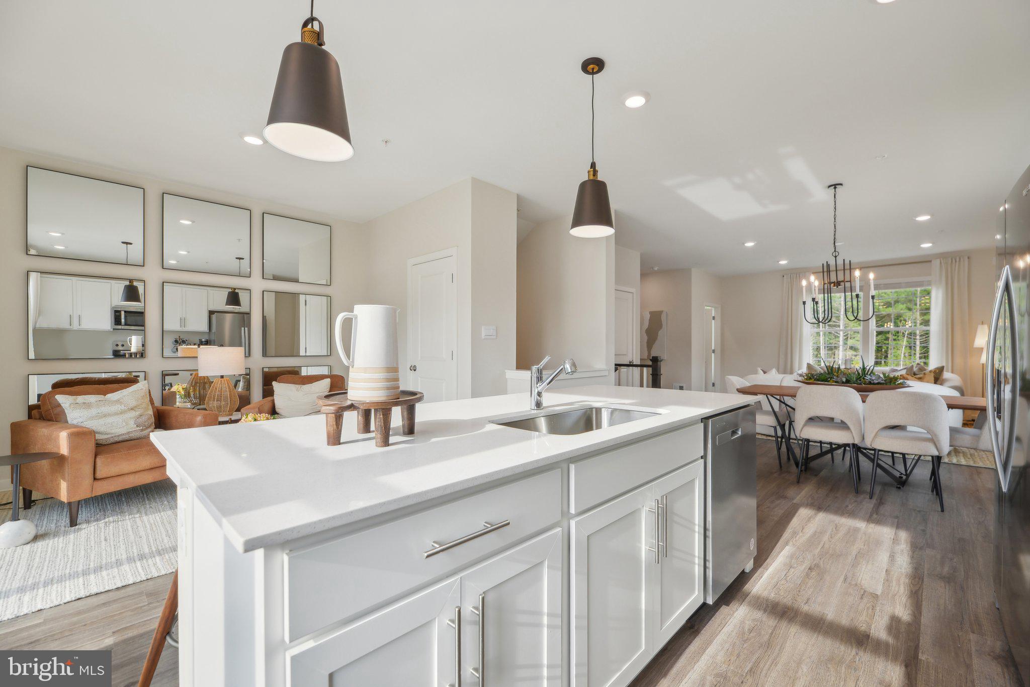 PINEGROVE - Residential