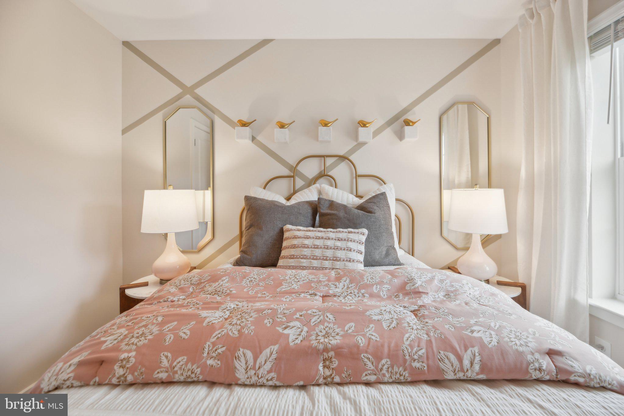 PINEGROVE - Residential