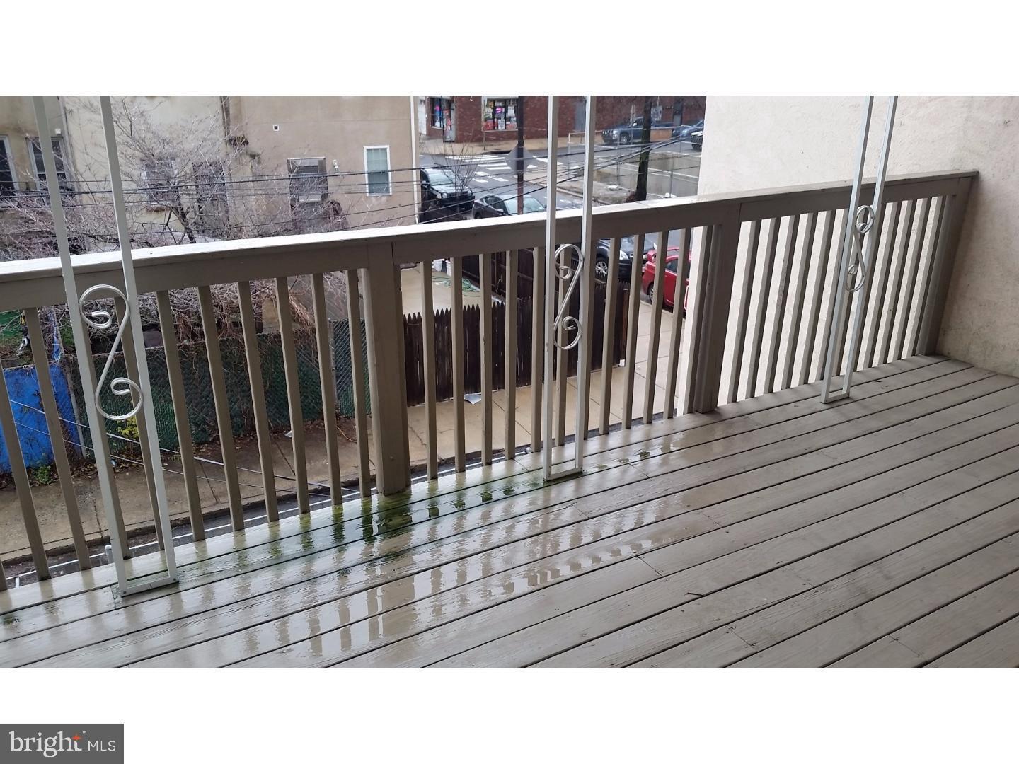 SPRING ARTS - Residential Lease