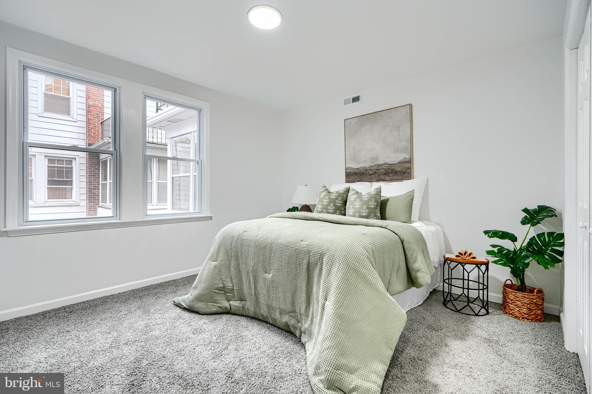 BALTIMORE HIGHLANDS - Residential