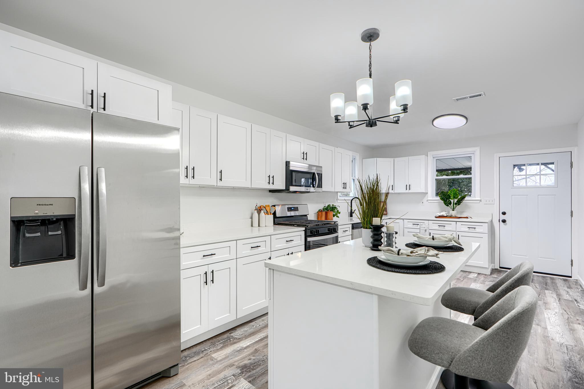 BALTIMORE HIGHLANDS - Residential