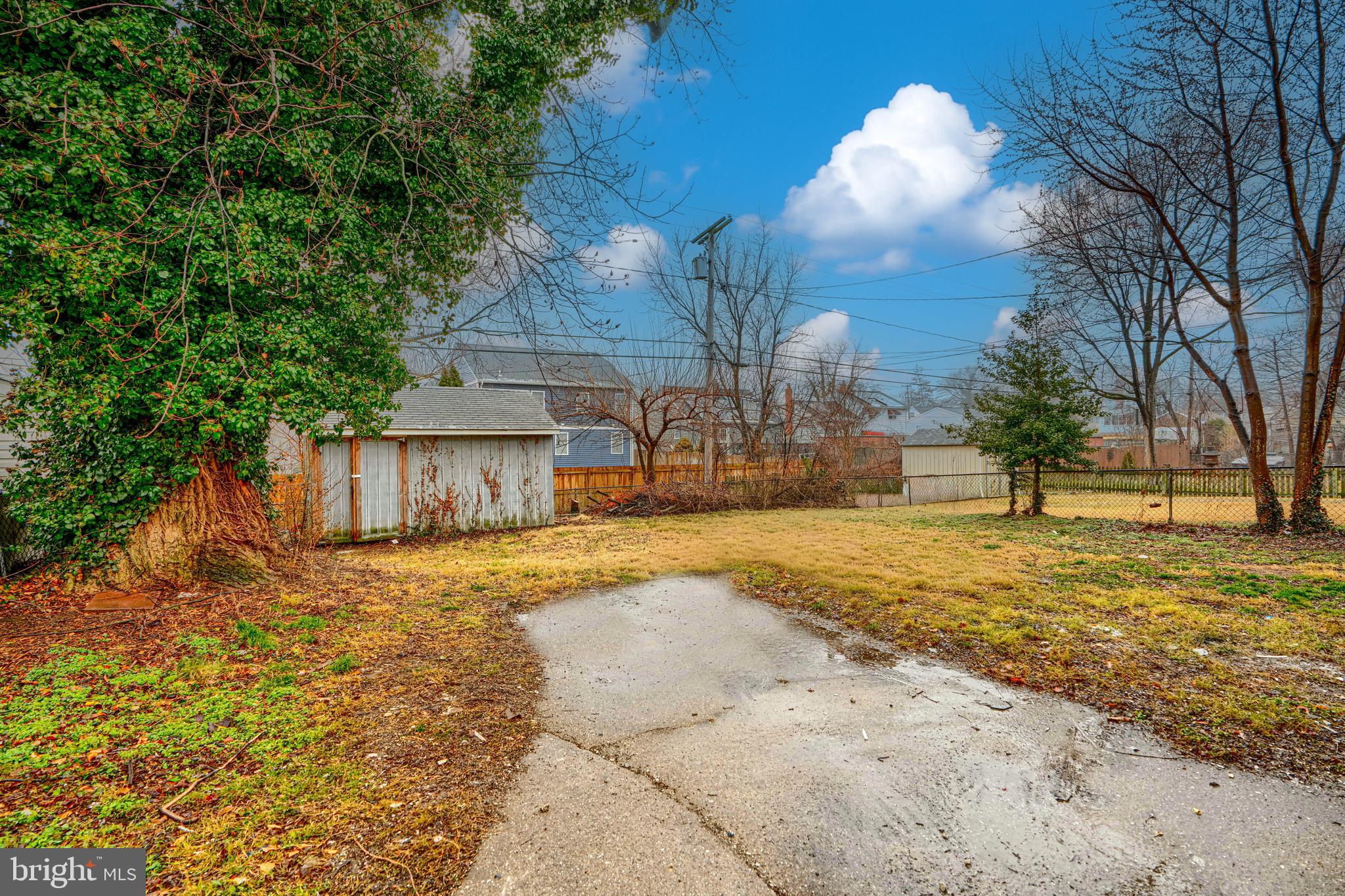 BALTIMORE HIGHLANDS - Residential