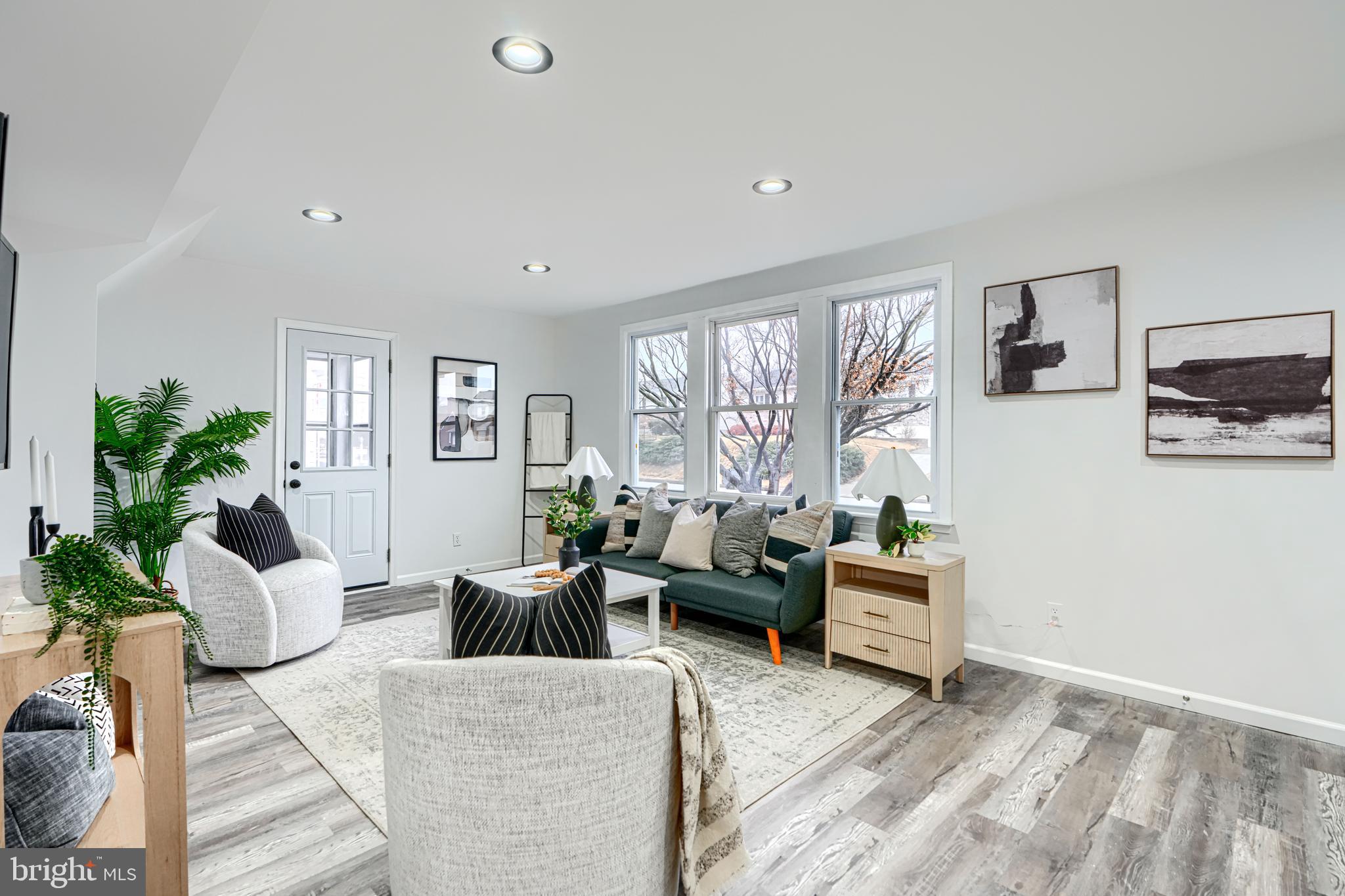 BALTIMORE HIGHLANDS - Residential