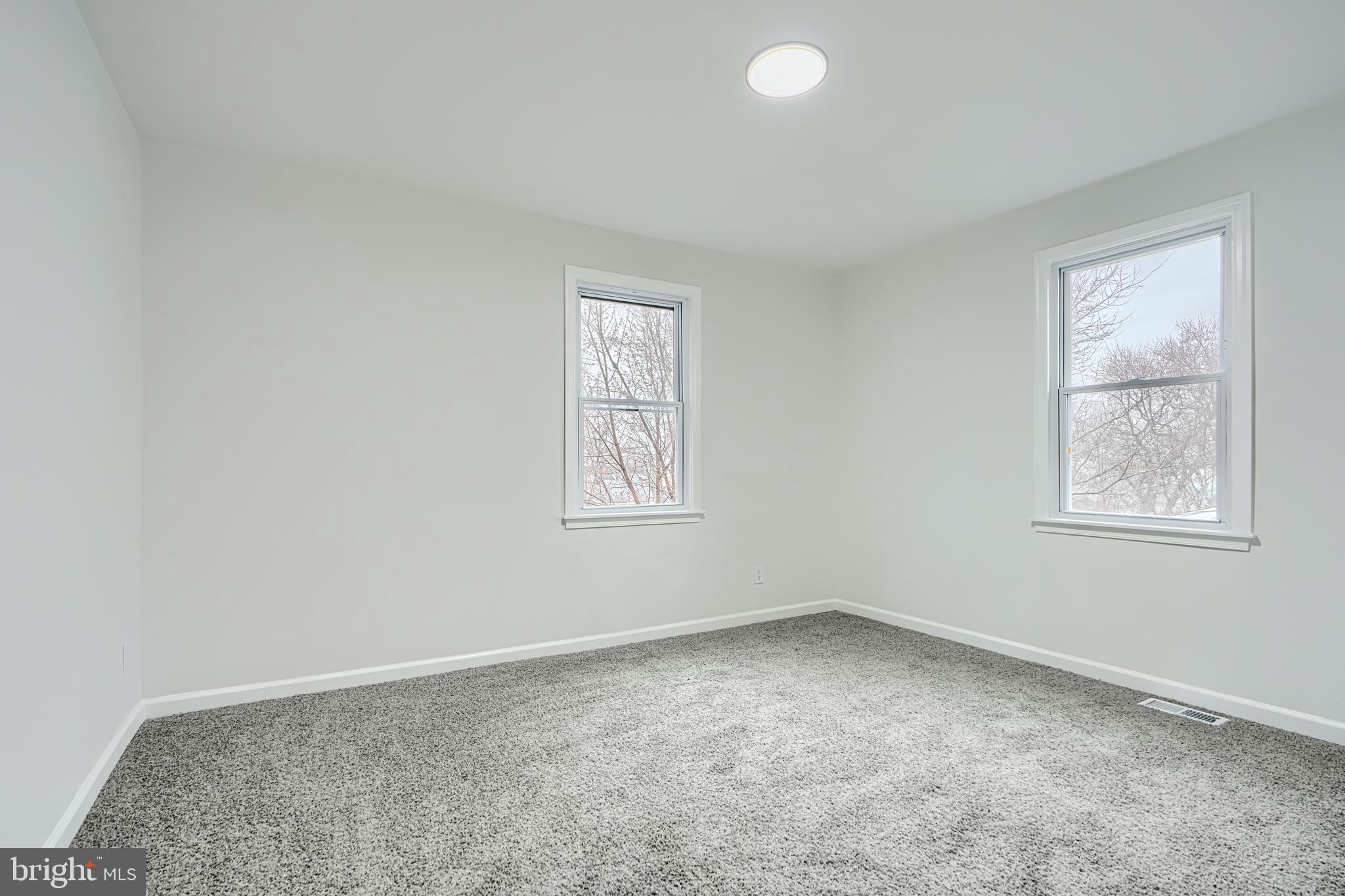 BALTIMORE HIGHLANDS - Residential