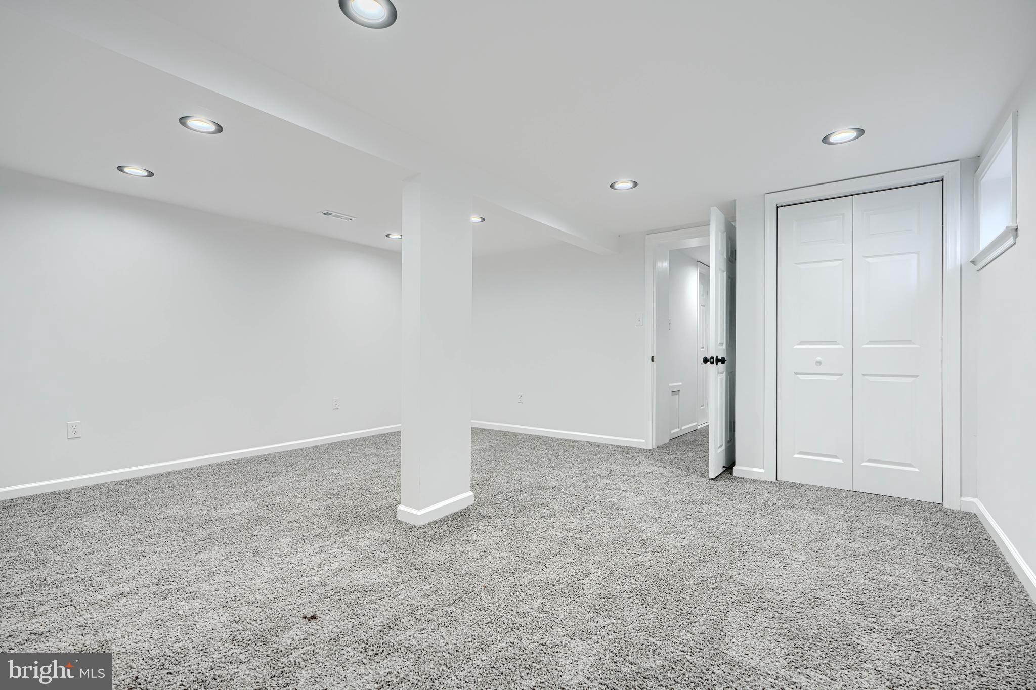 BALTIMORE HIGHLANDS - Residential