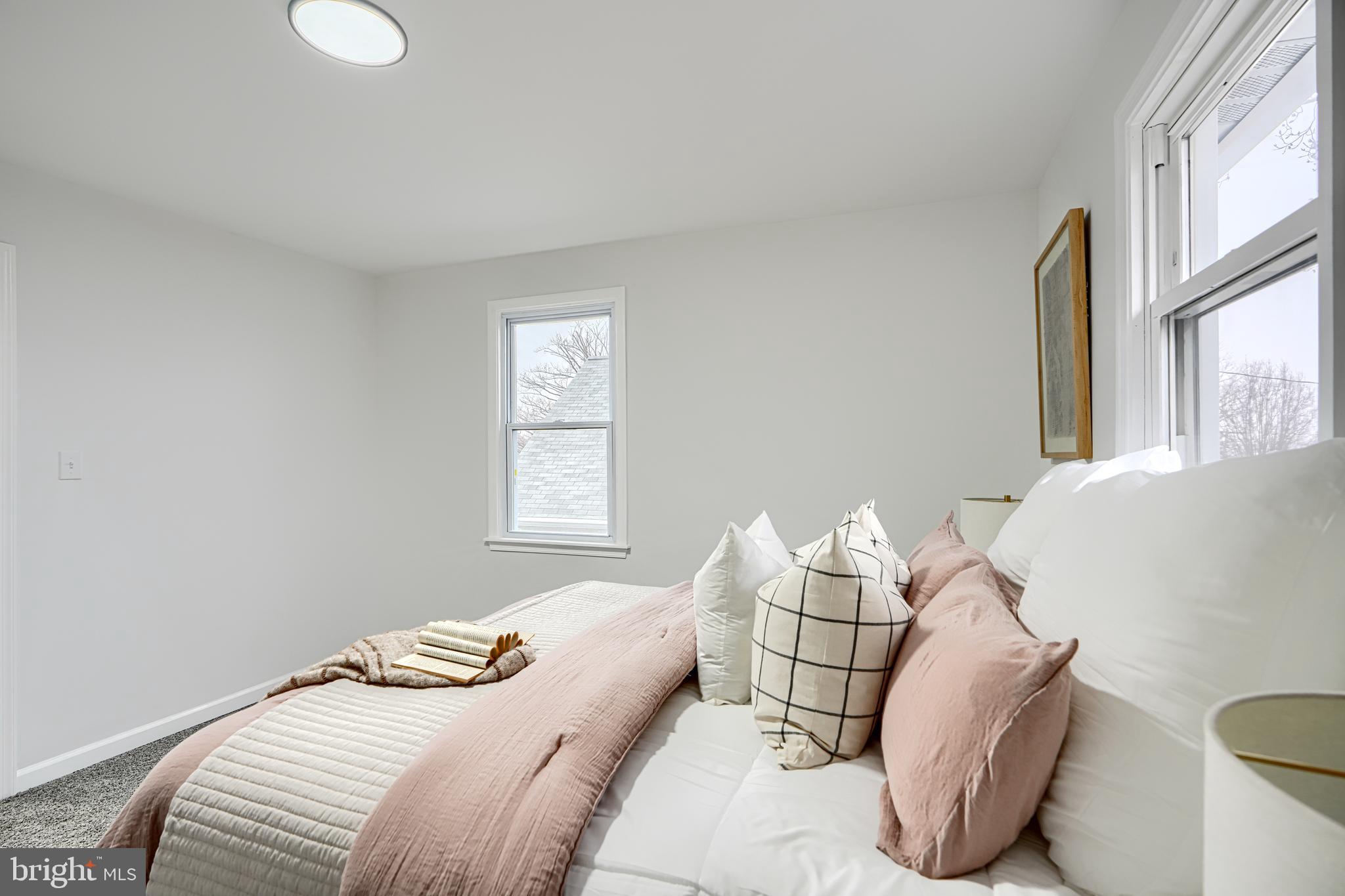 BALTIMORE HIGHLANDS - Residential