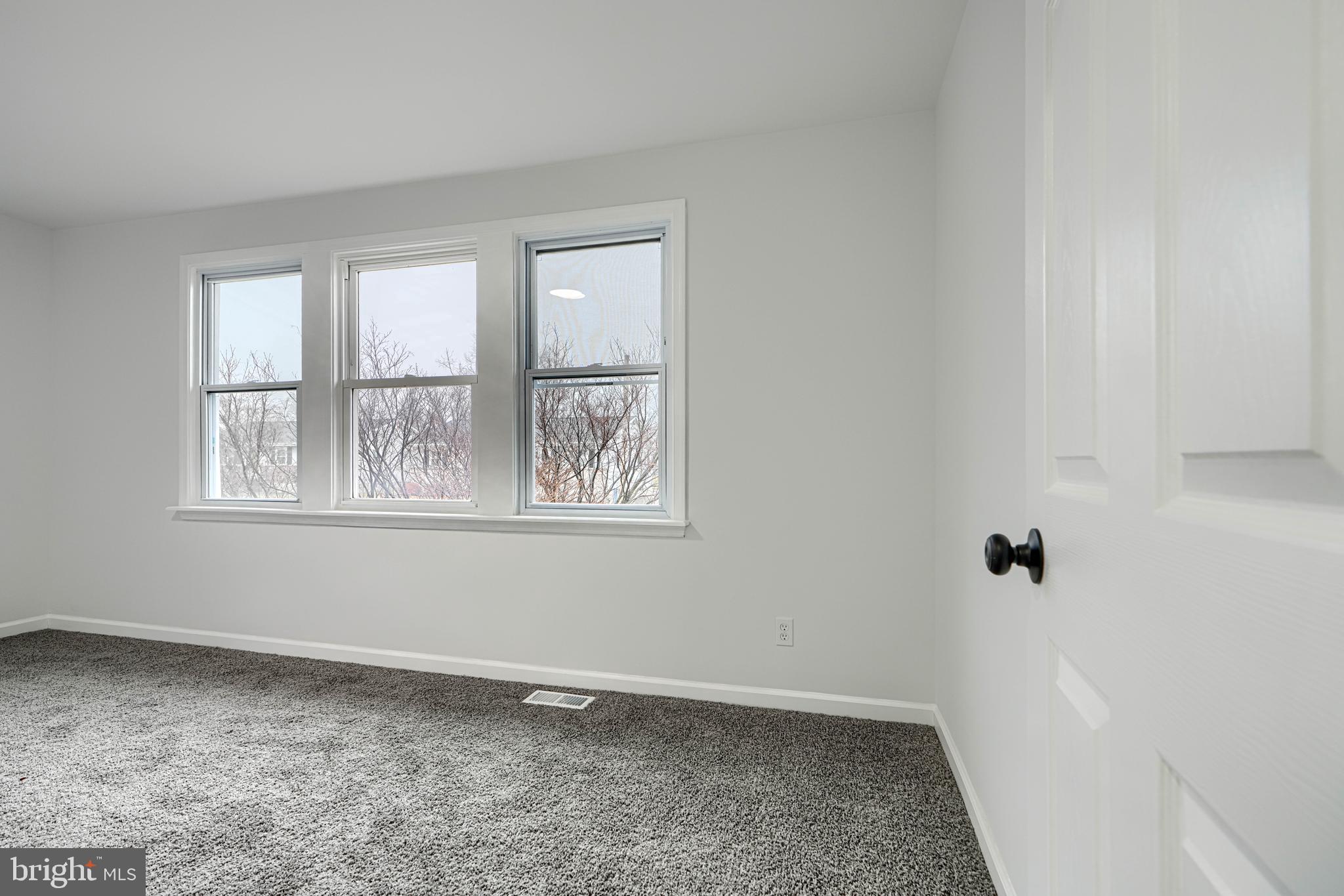 BALTIMORE HIGHLANDS - Residential