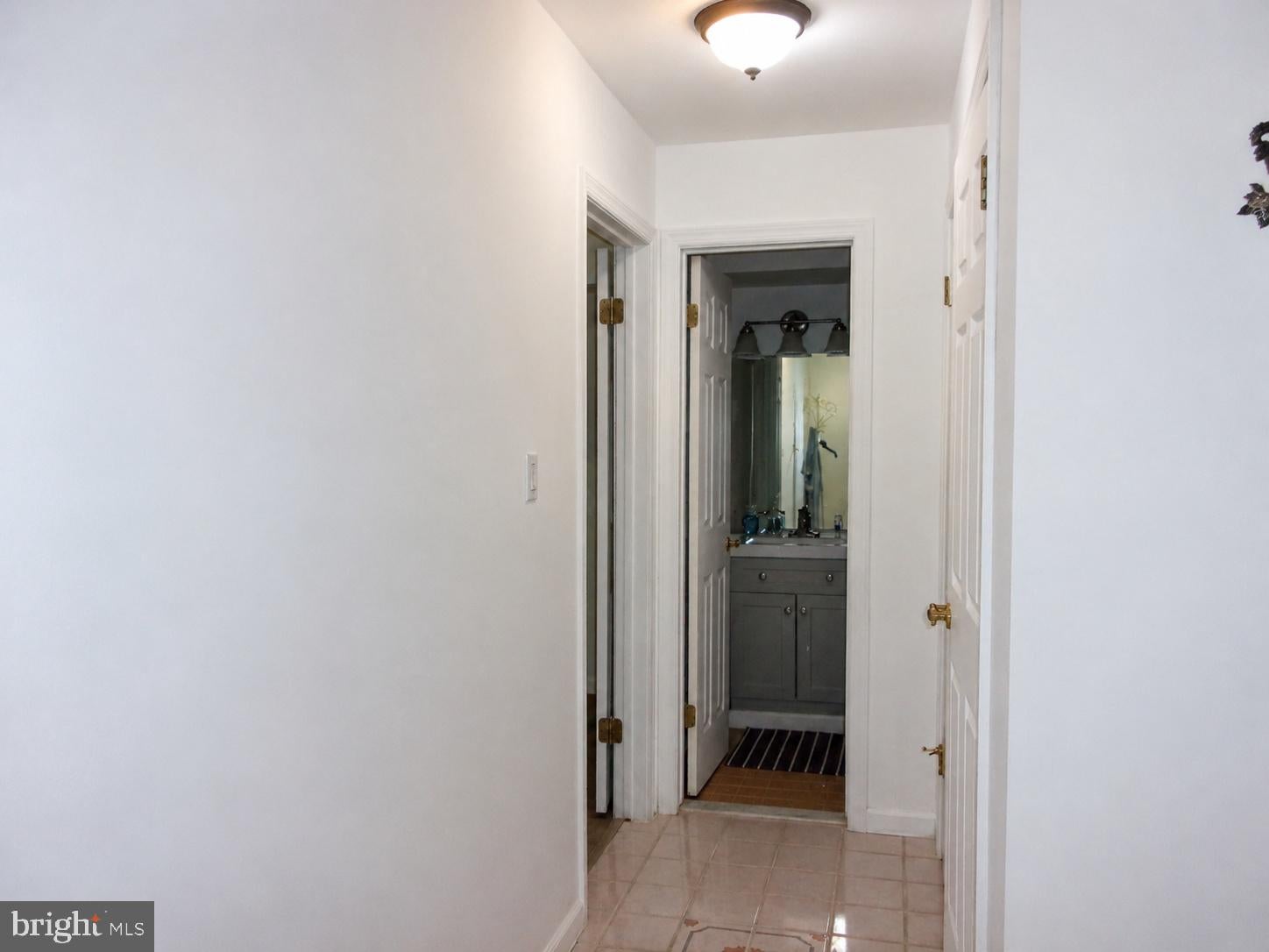 4038 MAIN STREET