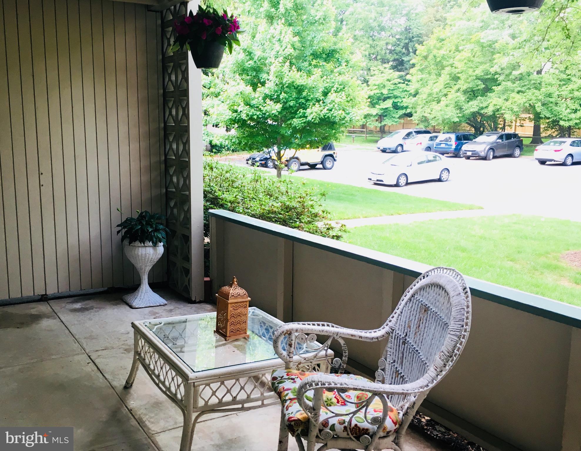 FALLS PLAZA - Residential