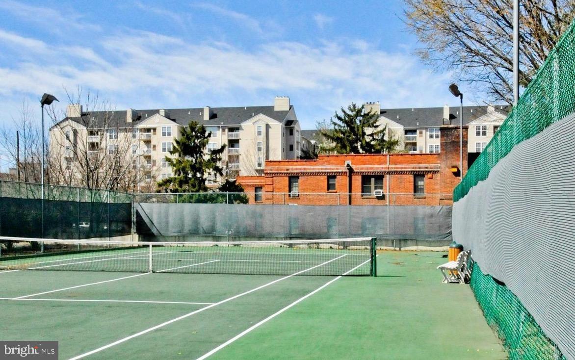 ATRIUM - Residential Lease