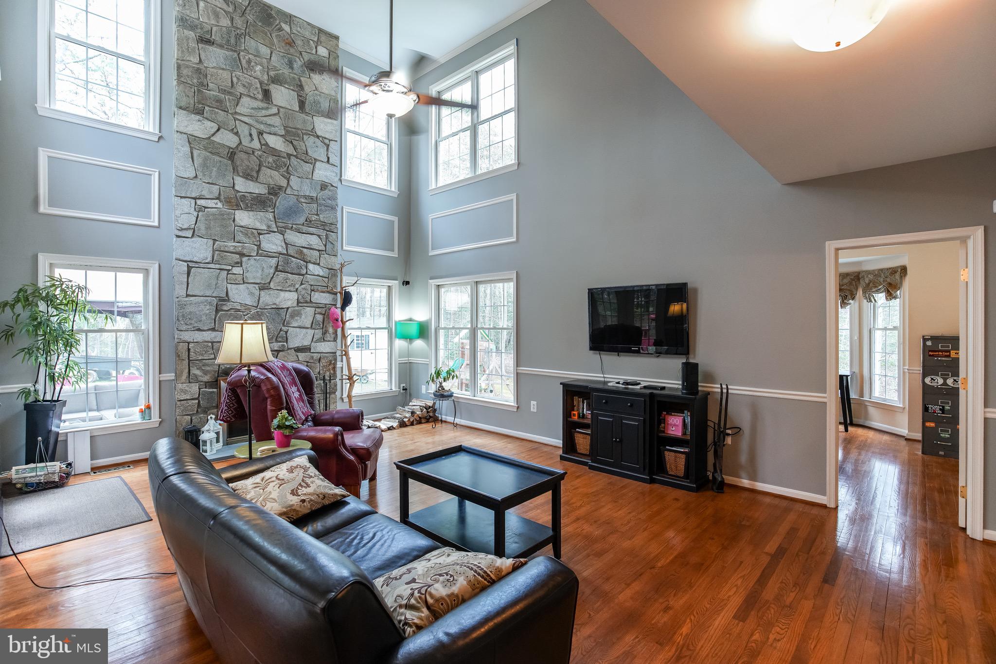 HUNTERS RIDGE - Residential