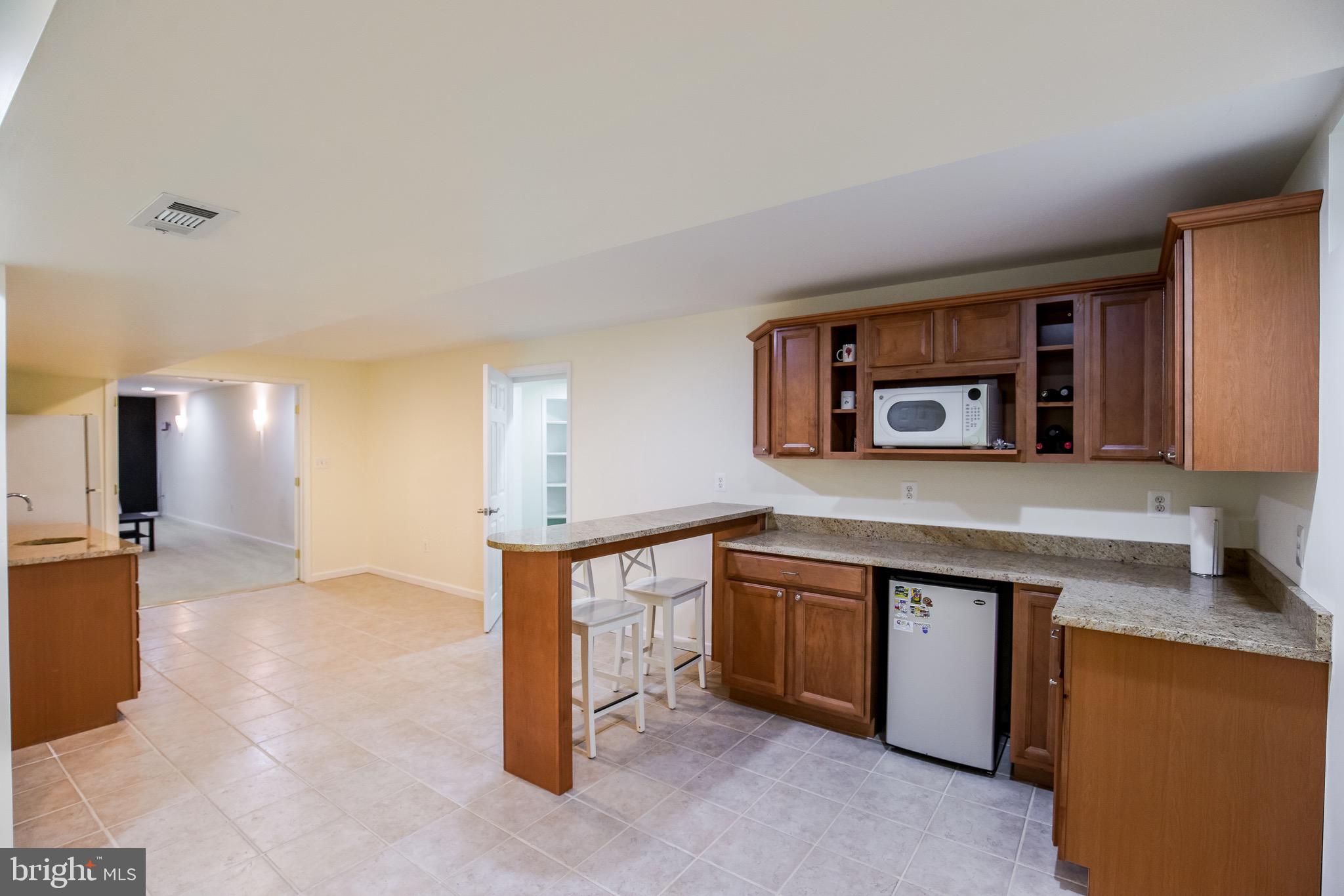 HUNTERS RIDGE - Residential