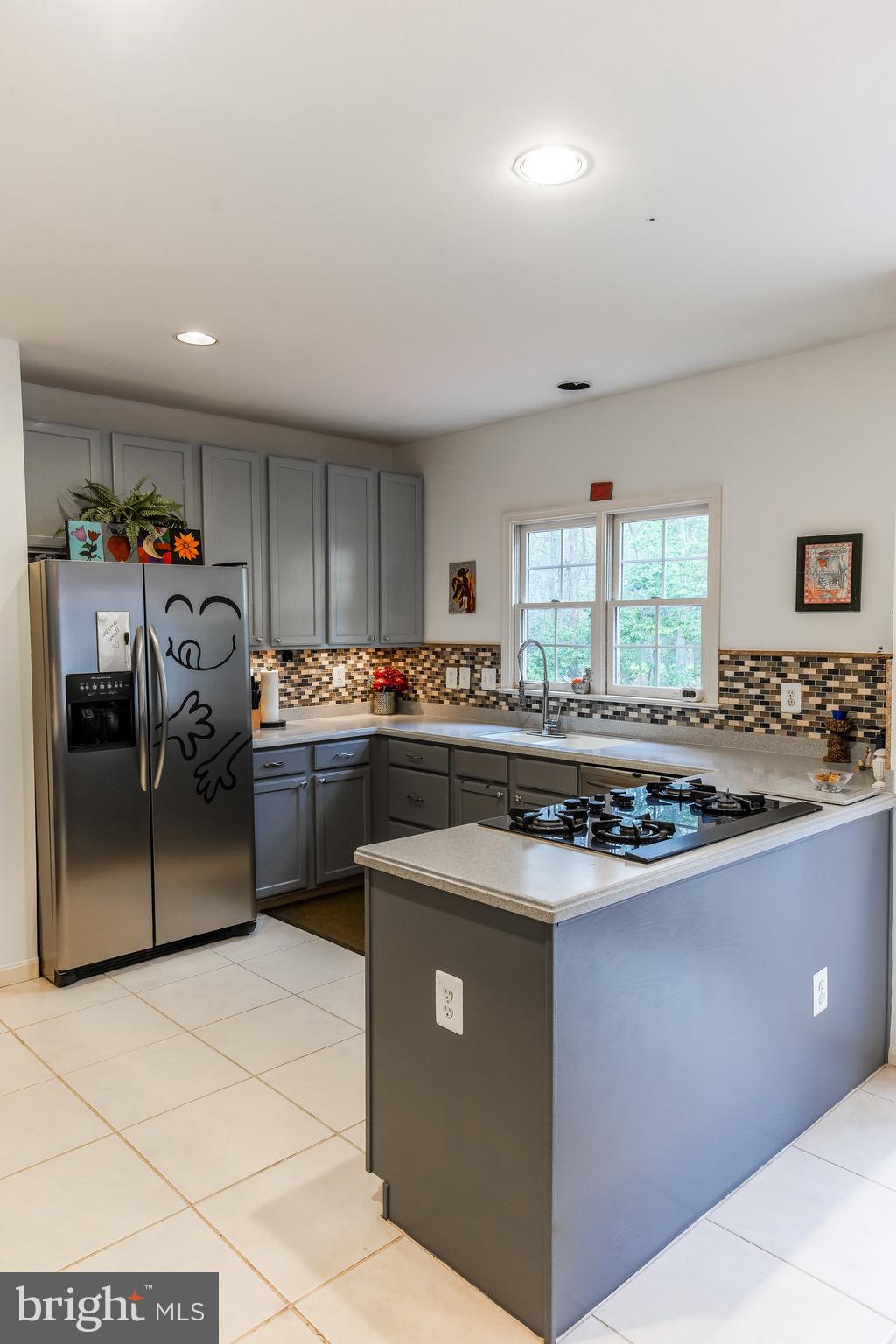 HUNTERS RIDGE - Residential