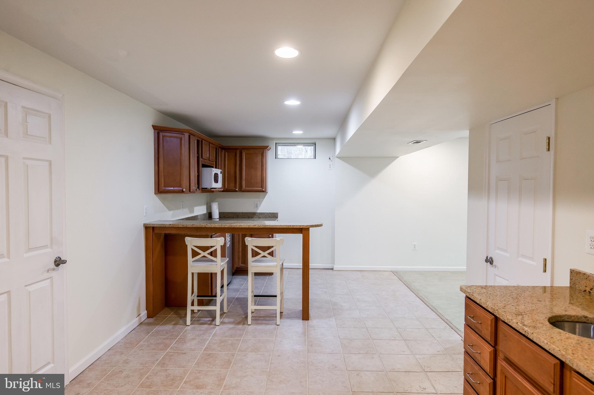 HUNTERS RIDGE - Residential