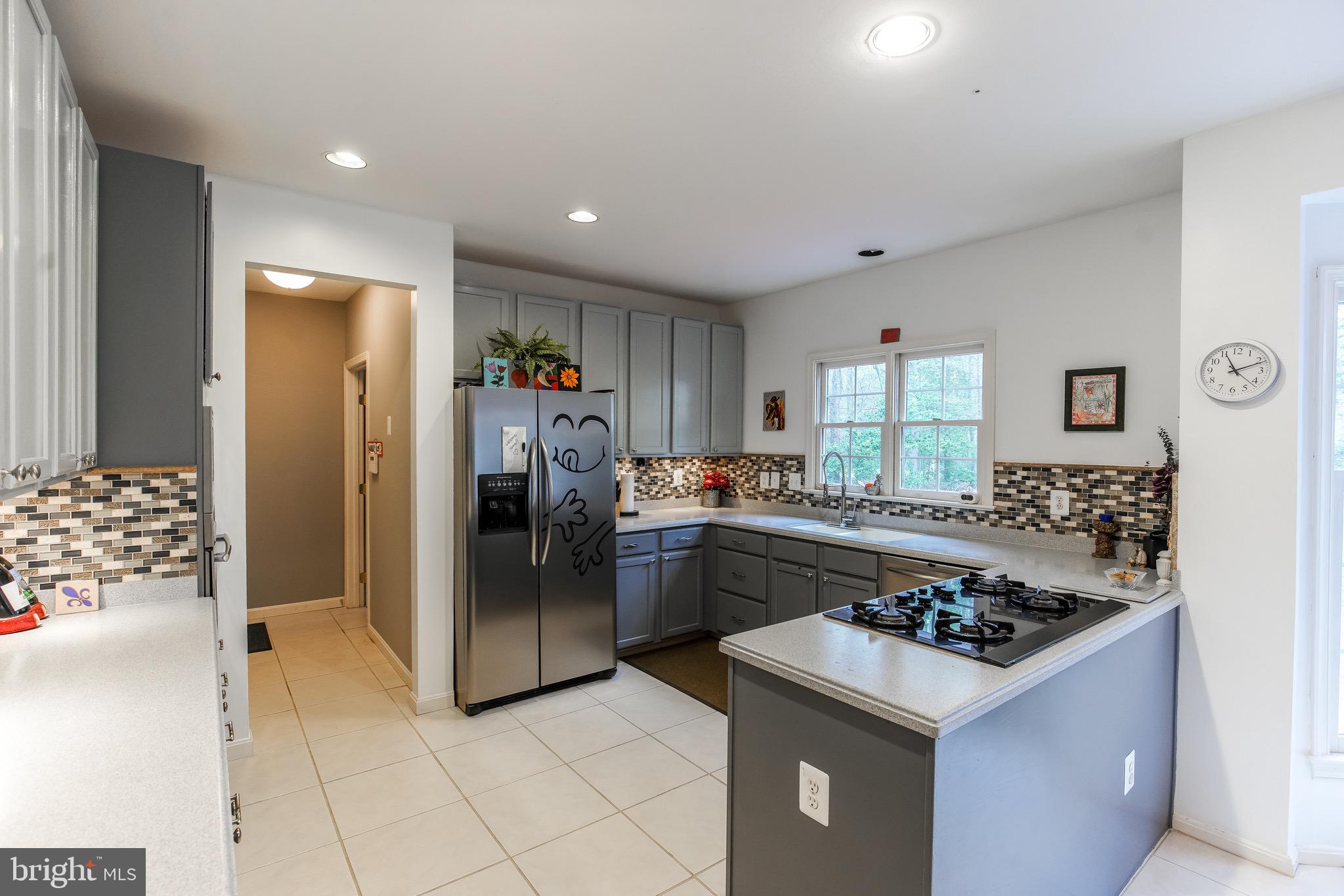 HUNTERS RIDGE - Residential