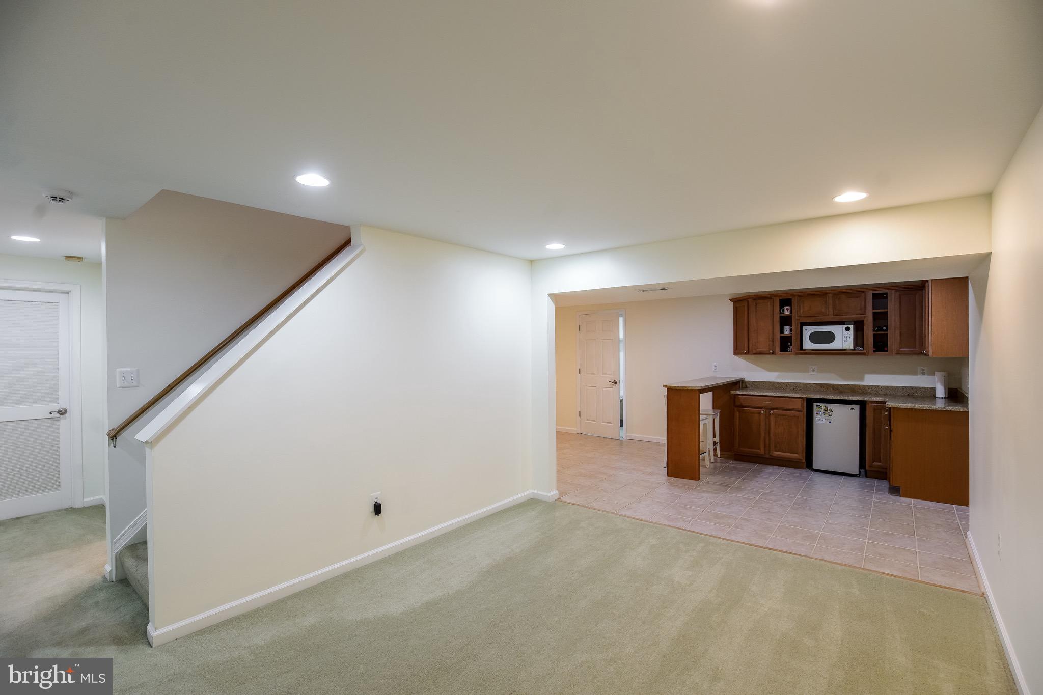 HUNTERS RIDGE - Residential