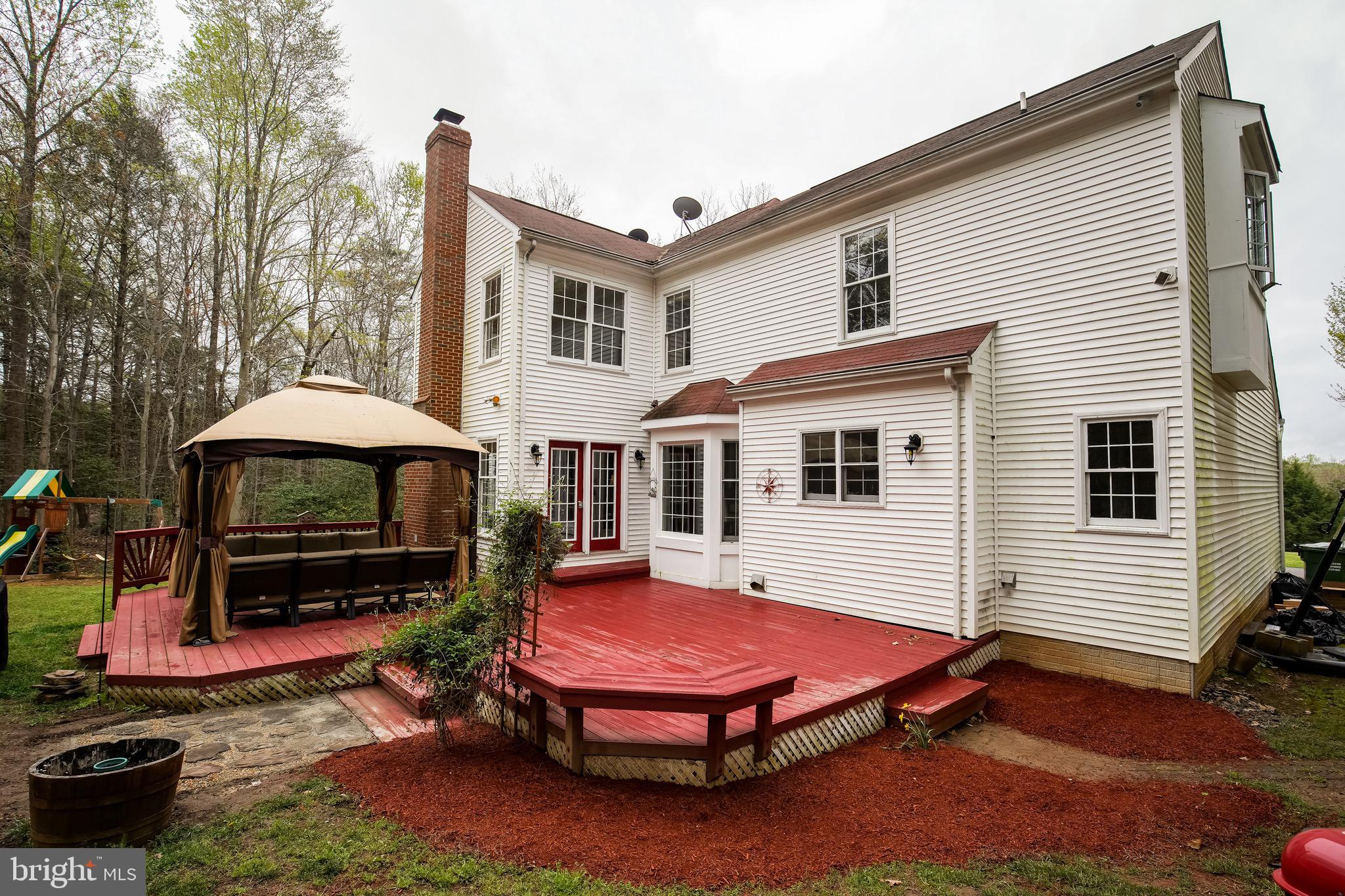 HUNTERS RIDGE - Residential