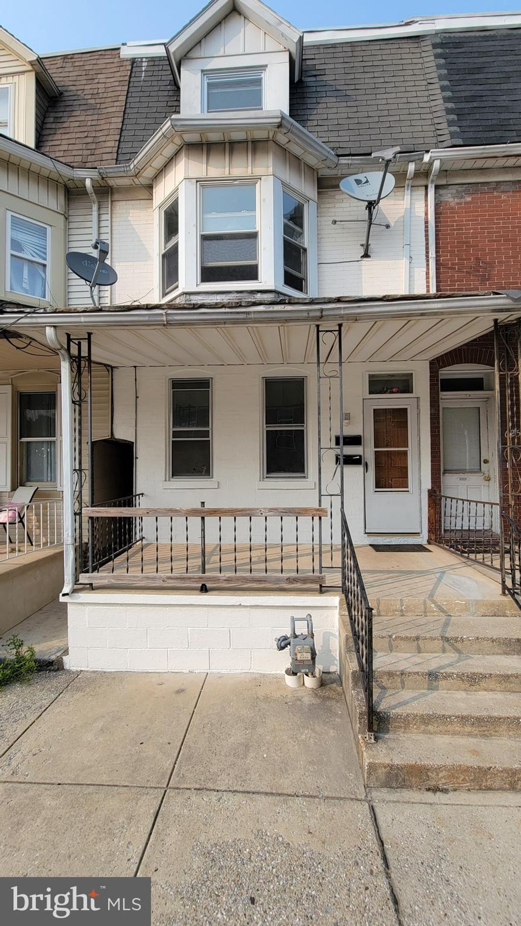 Photo of 627 N Hartley Street, YORK, PA 17404 (MLS # PAYK2095006)