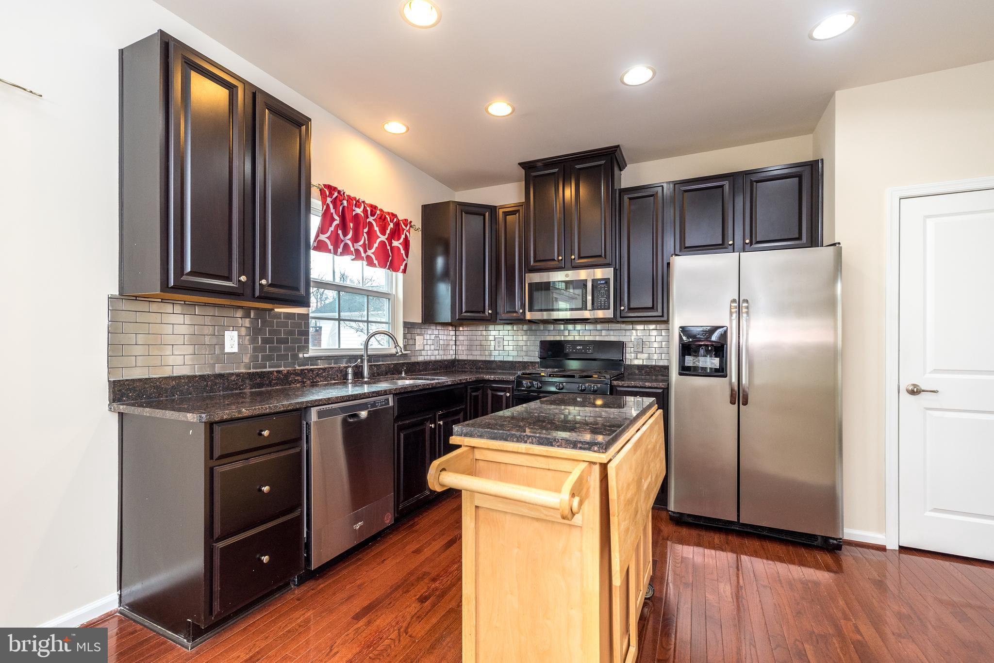 OVERLOOK AT CARRIAGE - Residential