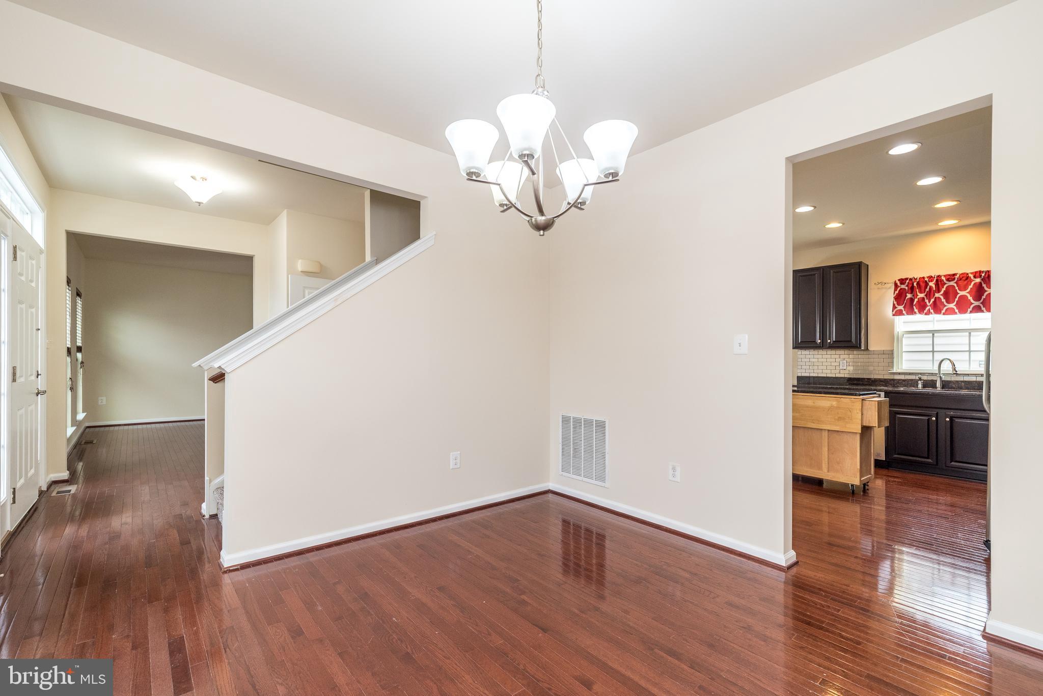 OVERLOOK AT CARRIAGE - Residential