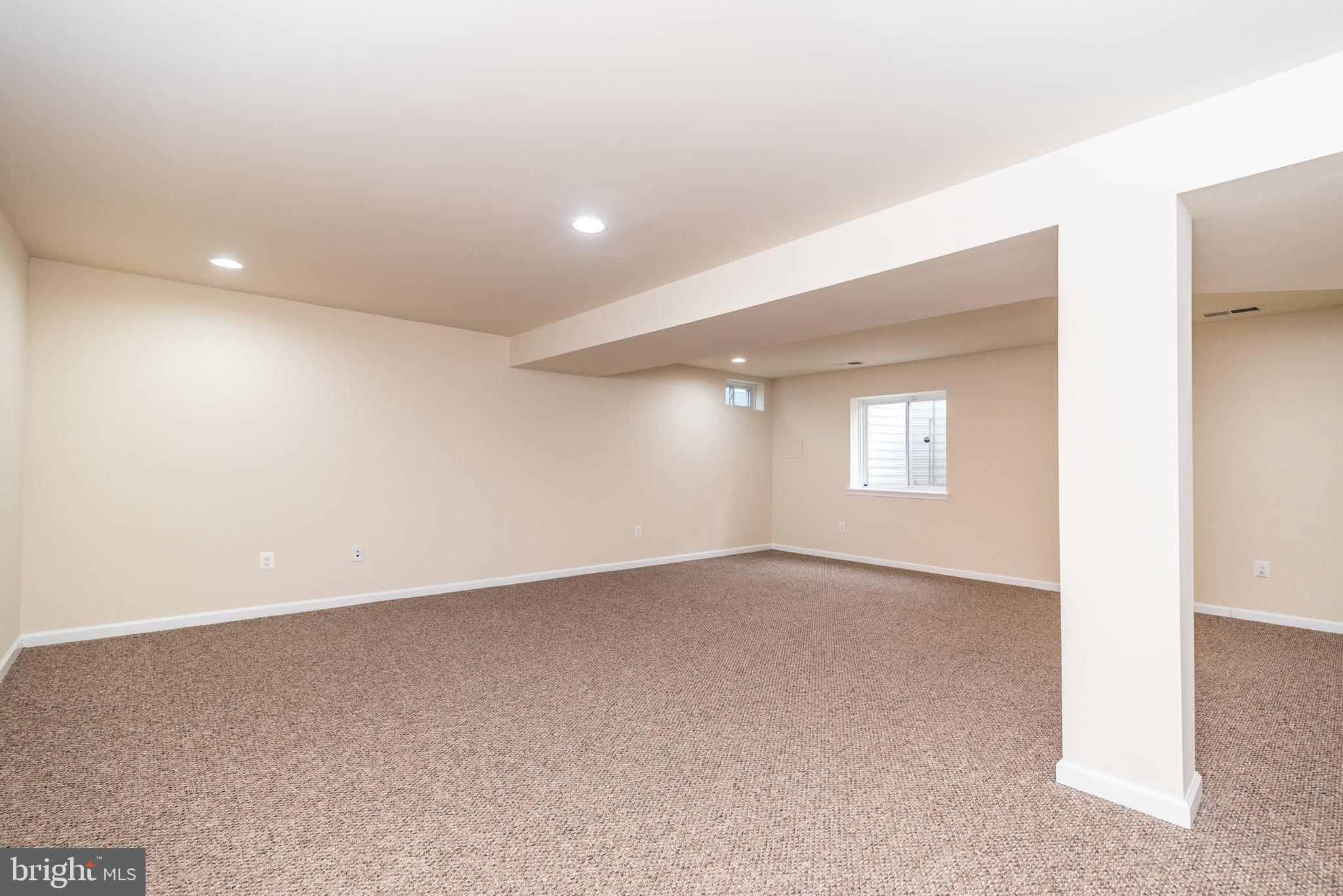 OVERLOOK AT CARRIAGE - Residential