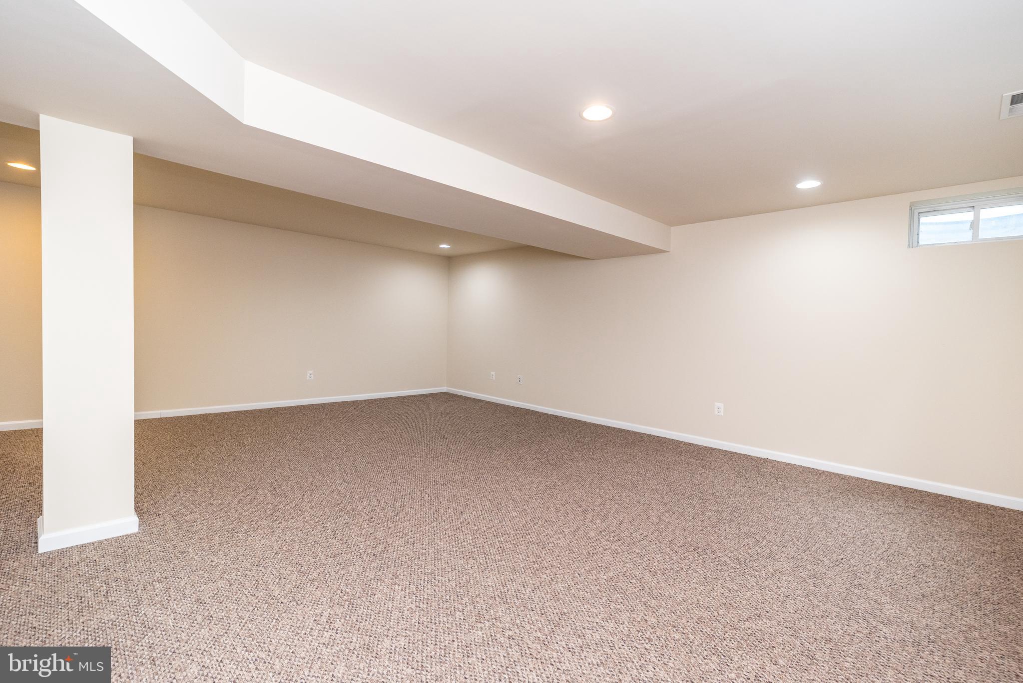 OVERLOOK AT CARRIAGE - Residential