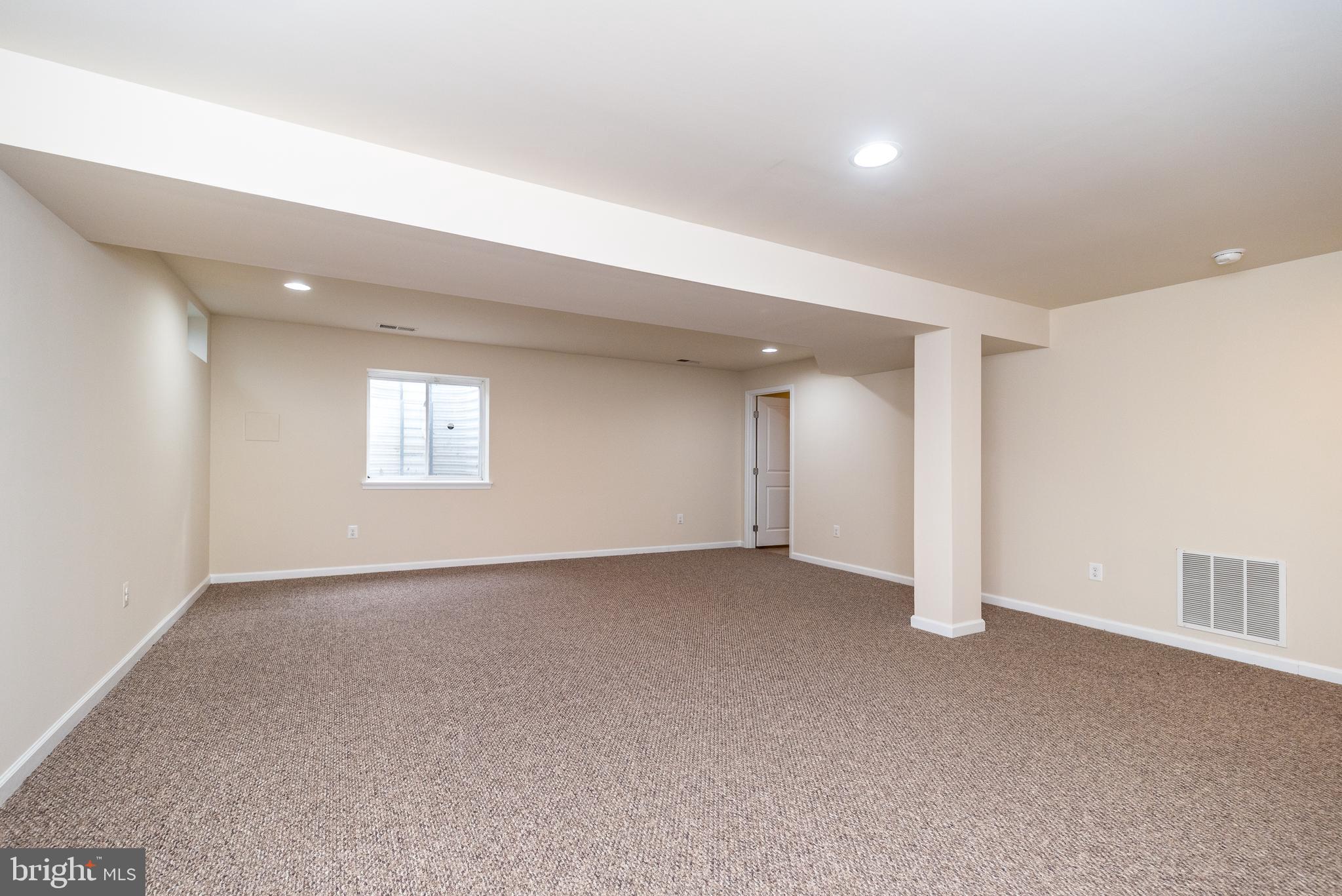 OVERLOOK AT CARRIAGE - Residential