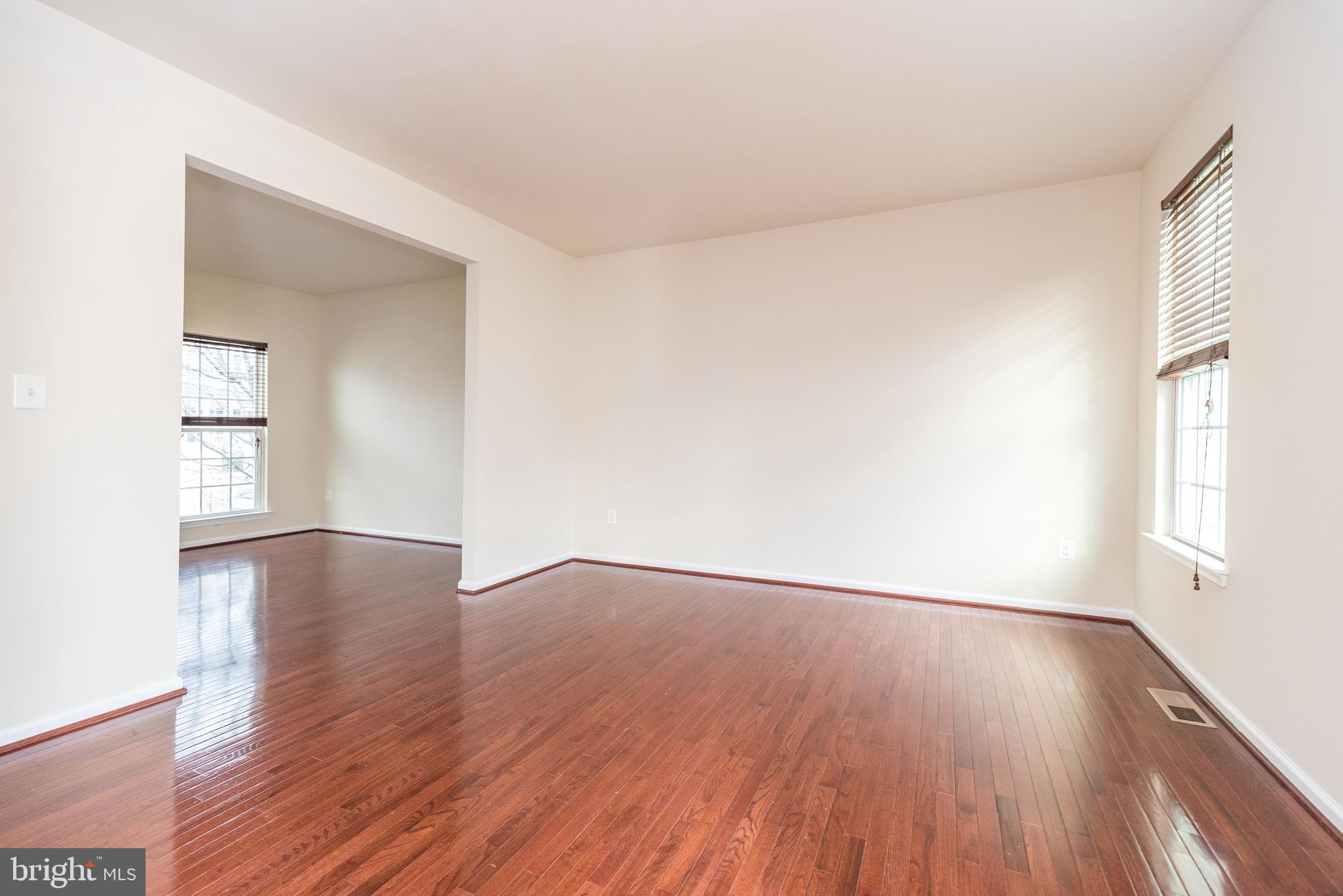 OVERLOOK AT CARRIAGE - Residential