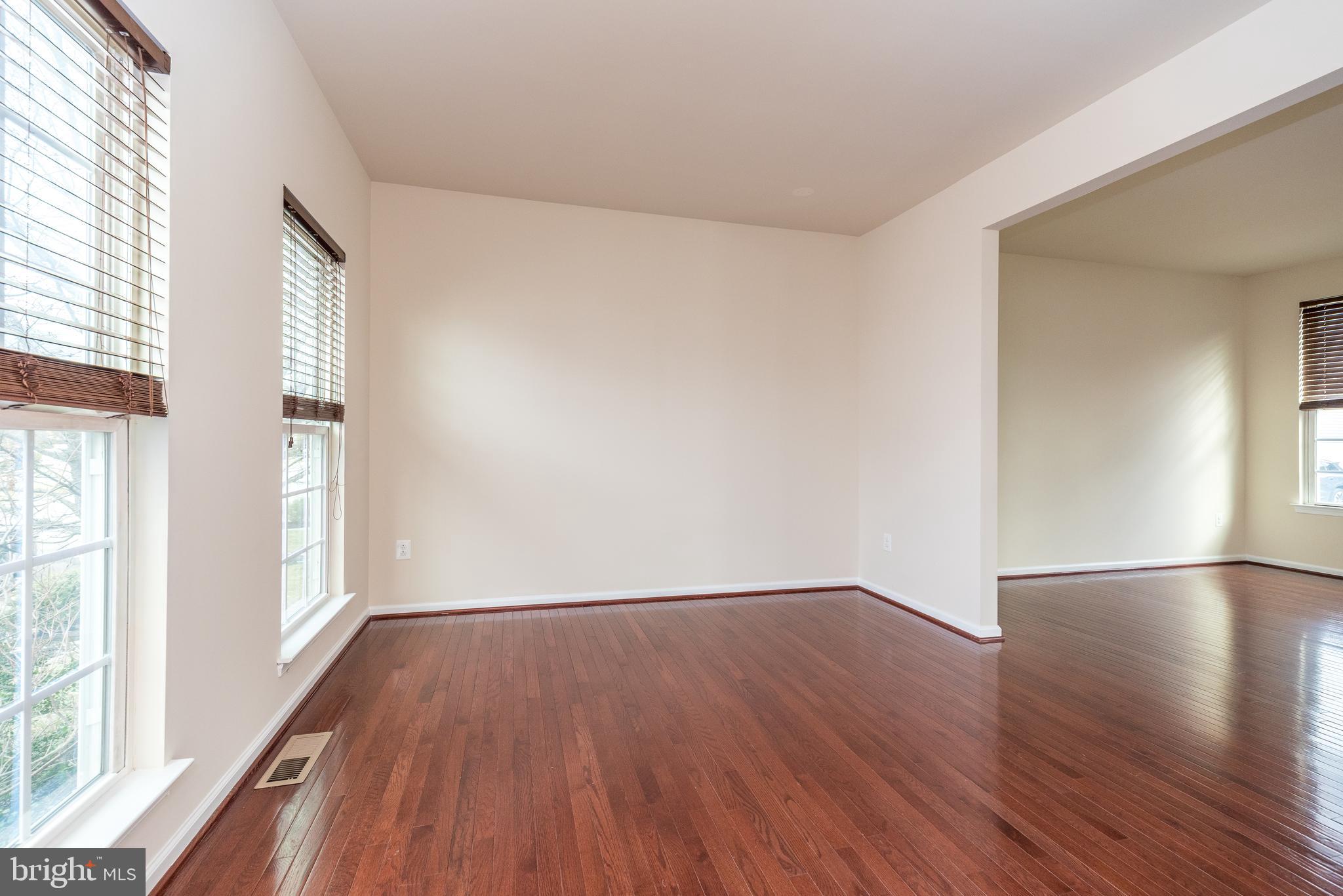 OVERLOOK AT CARRIAGE - Residential